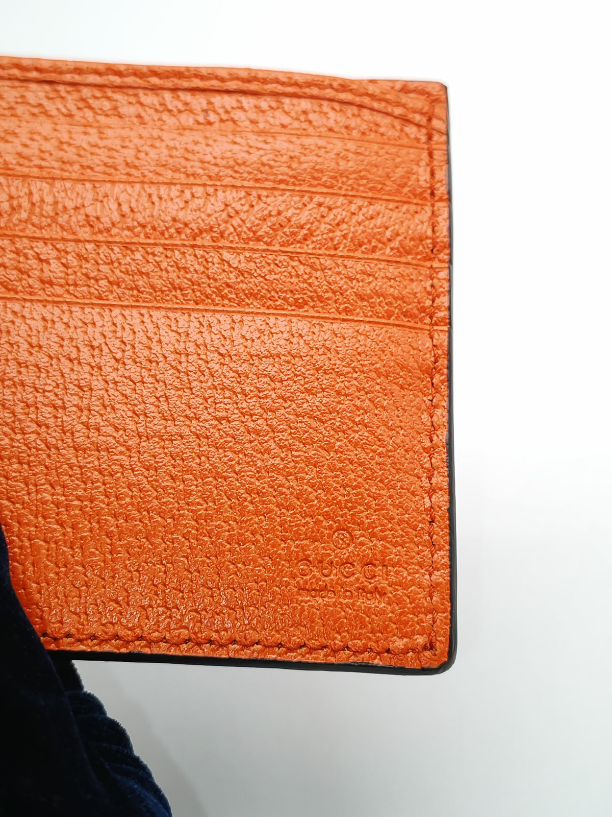 Gucci Bi-Fold Wallet in Orange Leather Signature Web