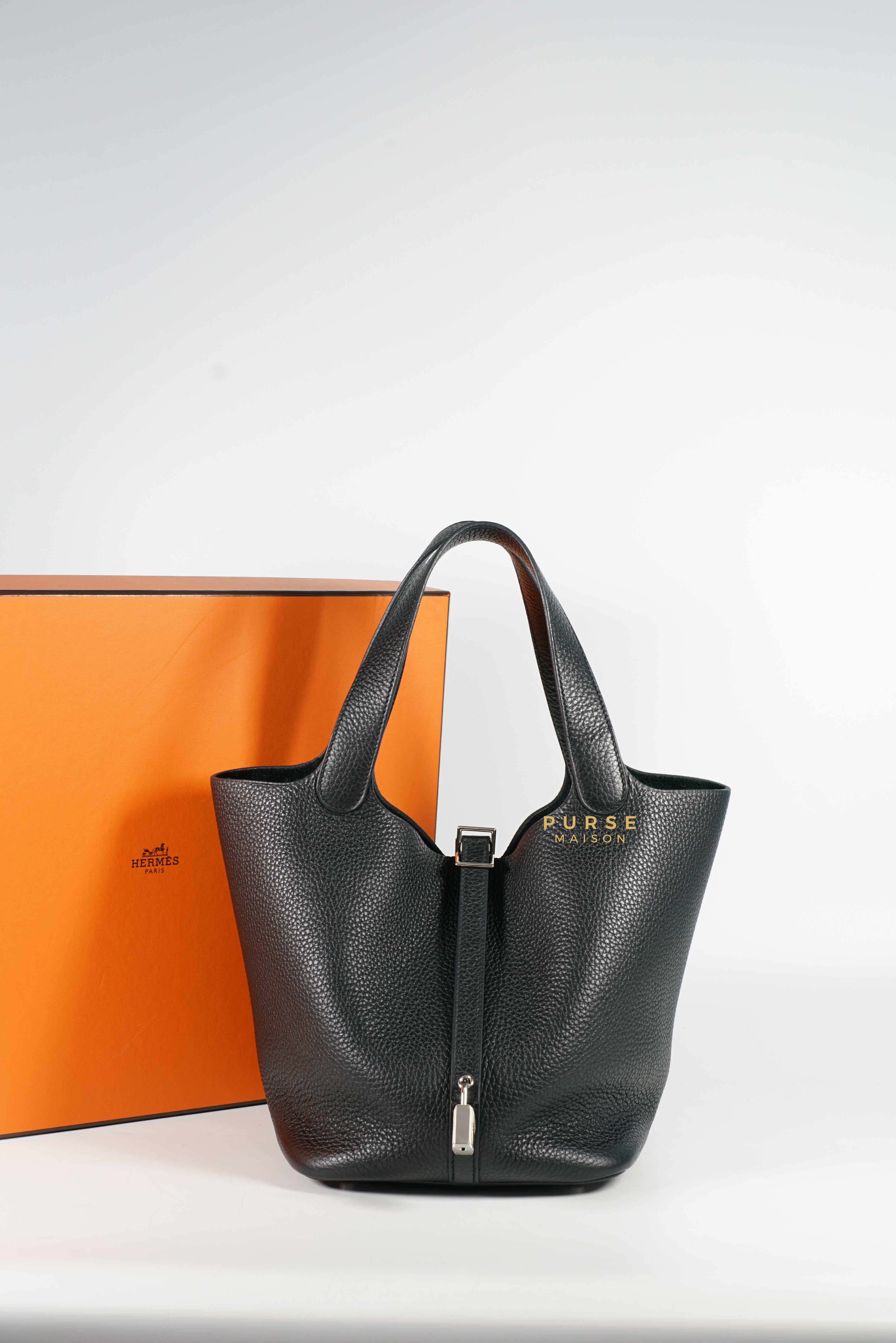Hermes Picotin Lock 22 Noir (Black) Taurillon Clemence and Silver Hardware Stamp Y (2021)