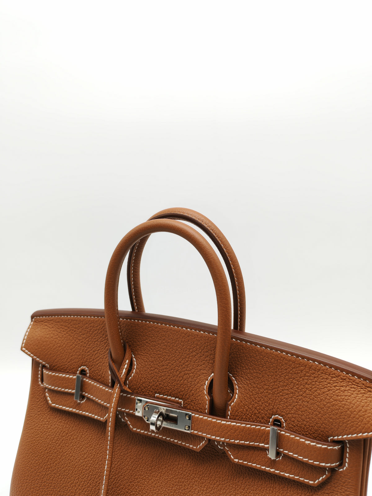 Hermes Birkin 25 in Gold Togo Leather Palladium Hardware Stamp G (2026)