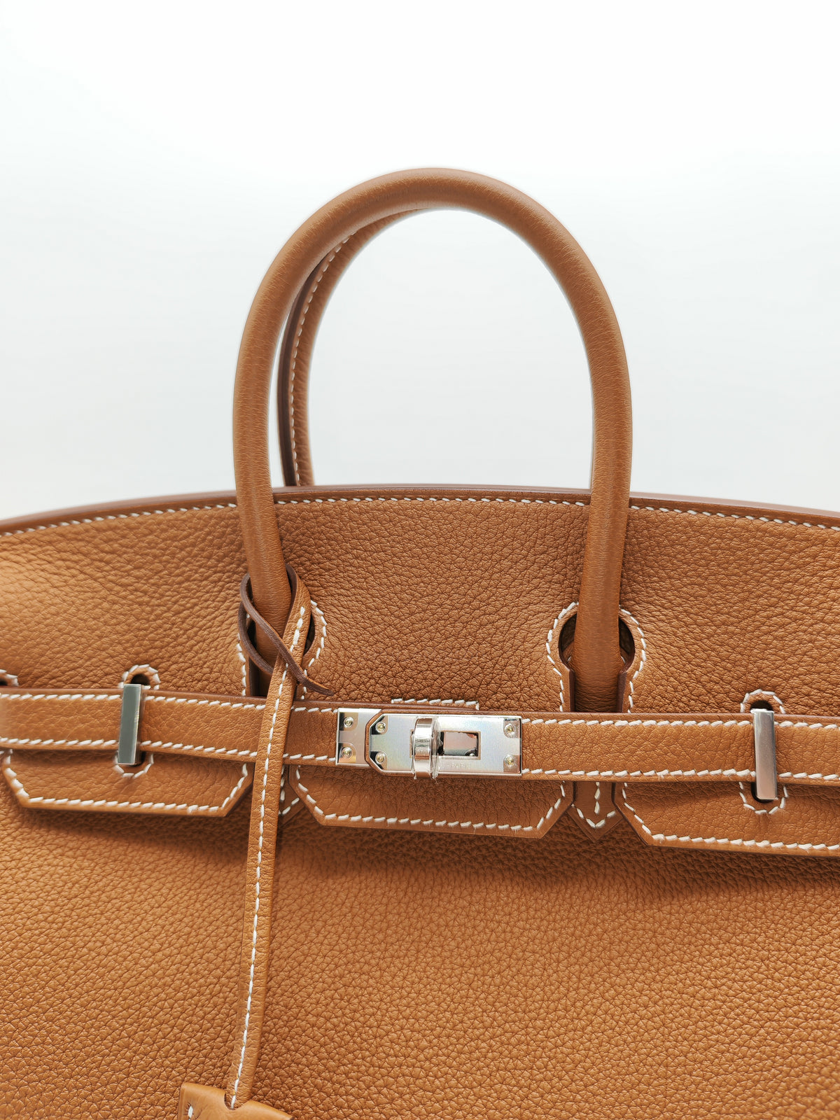 Hermes Birkin 25 in Gold Togo Leather Palladium Hardware Stamp G (2026)