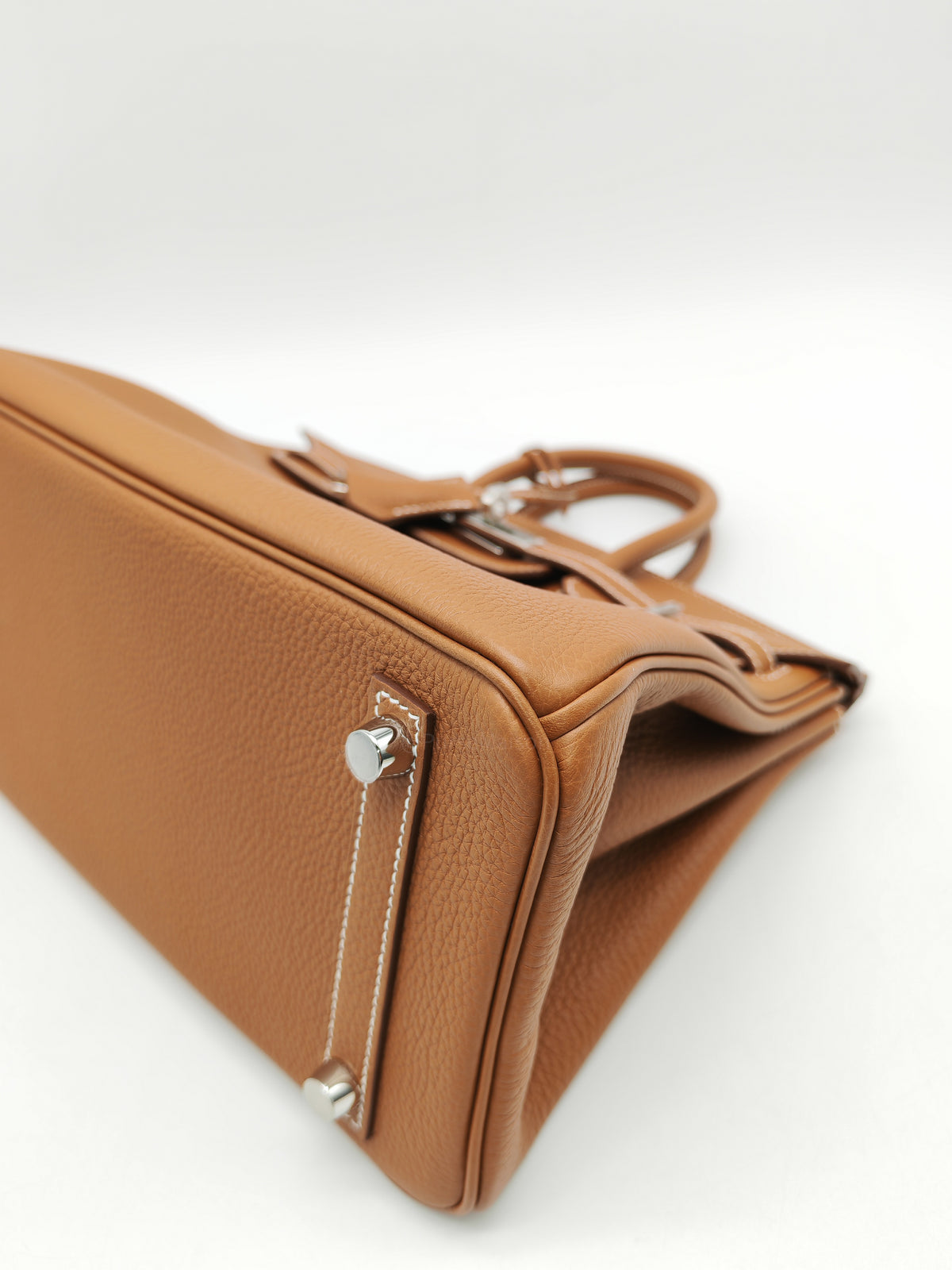 Hermes Birkin 25 in Gold Togo Leather Palladium Hardware Stamp G (2026)