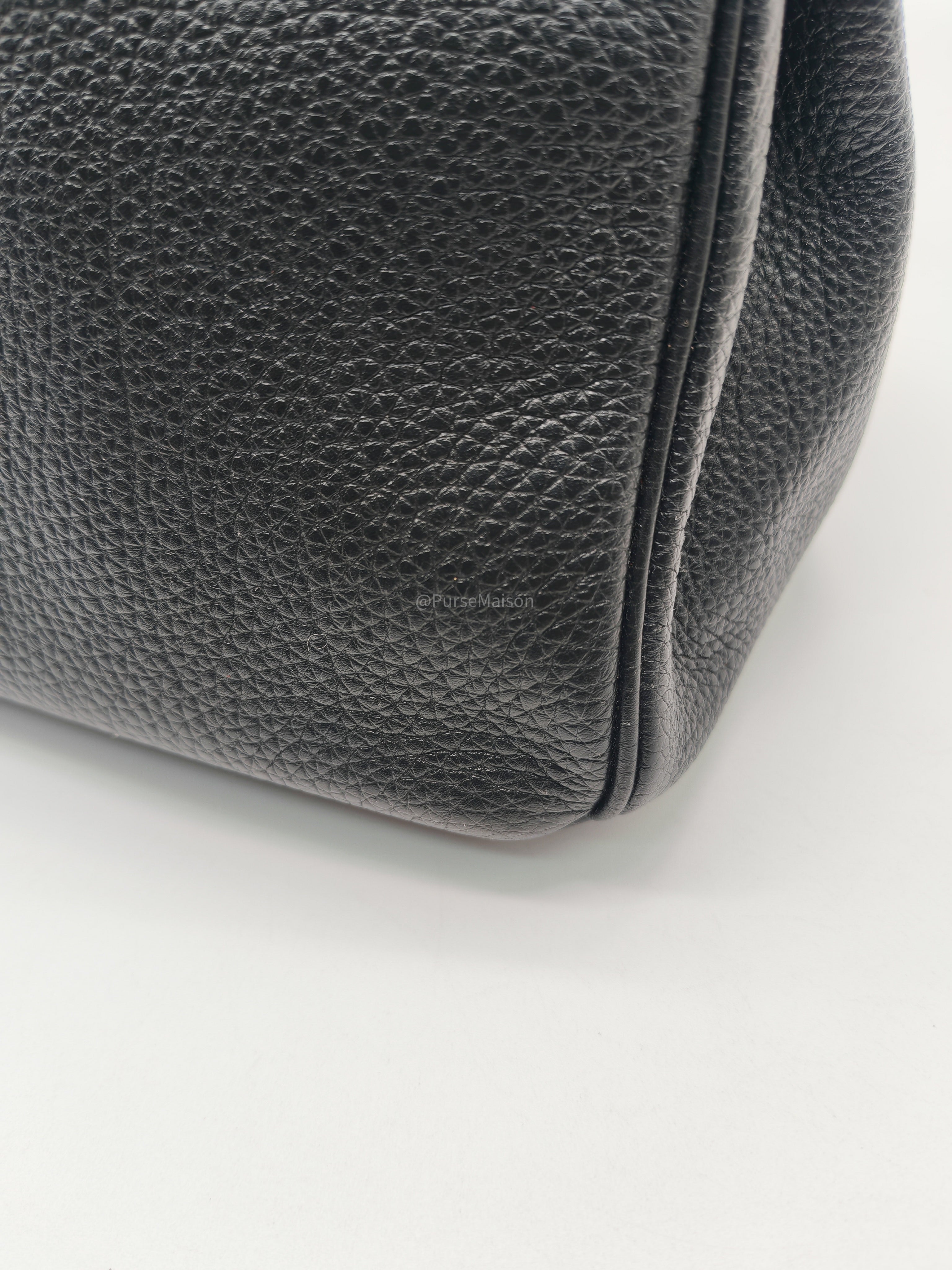 Hermes Birkin 42 The Shoulder in Black Togo LeatherGold Hardware Stamp Q Square(2013)