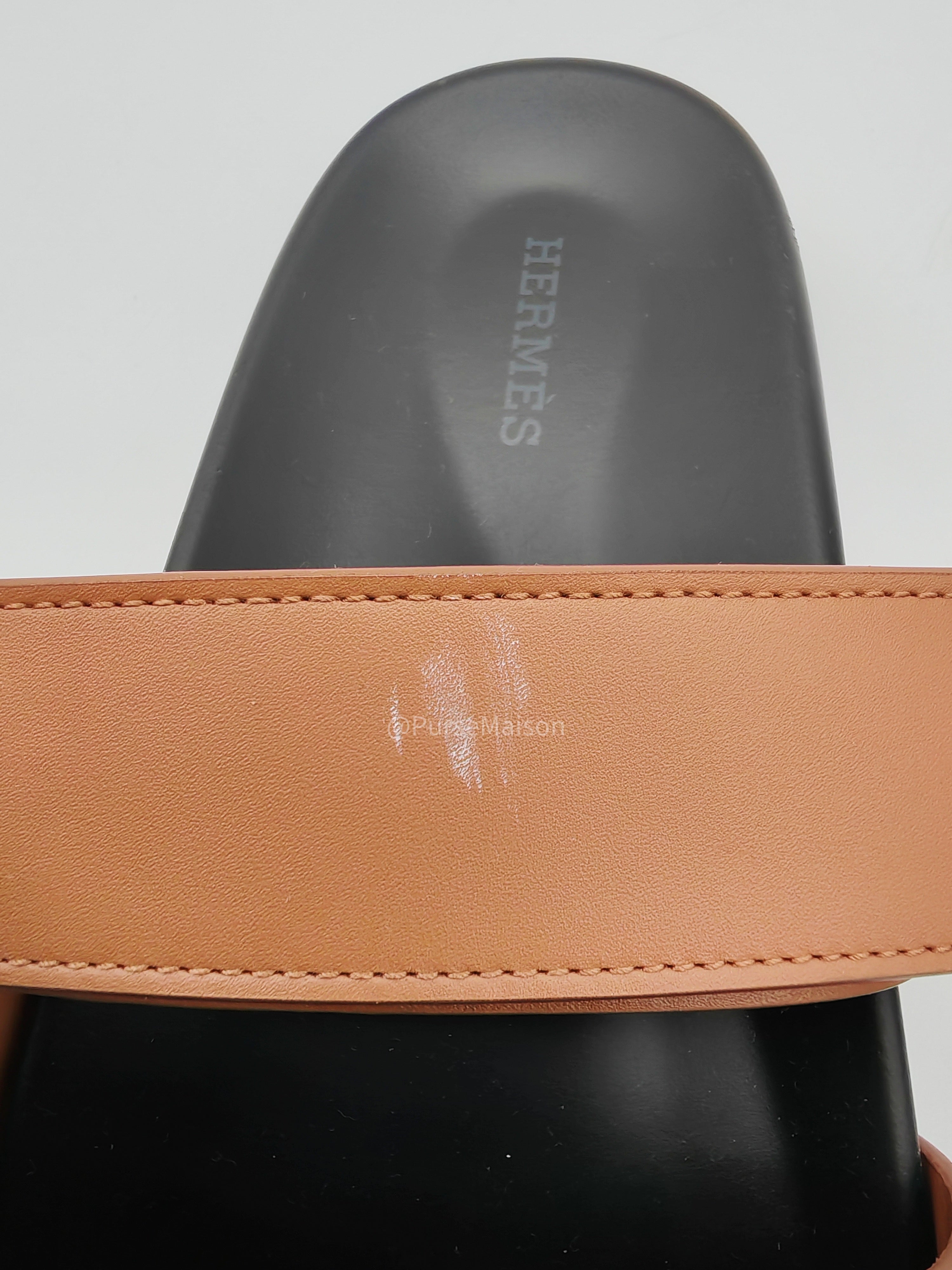Hermes Chypre Sandal in Gold Calfskin Leather Sandals Size 41 EU (26cm)
