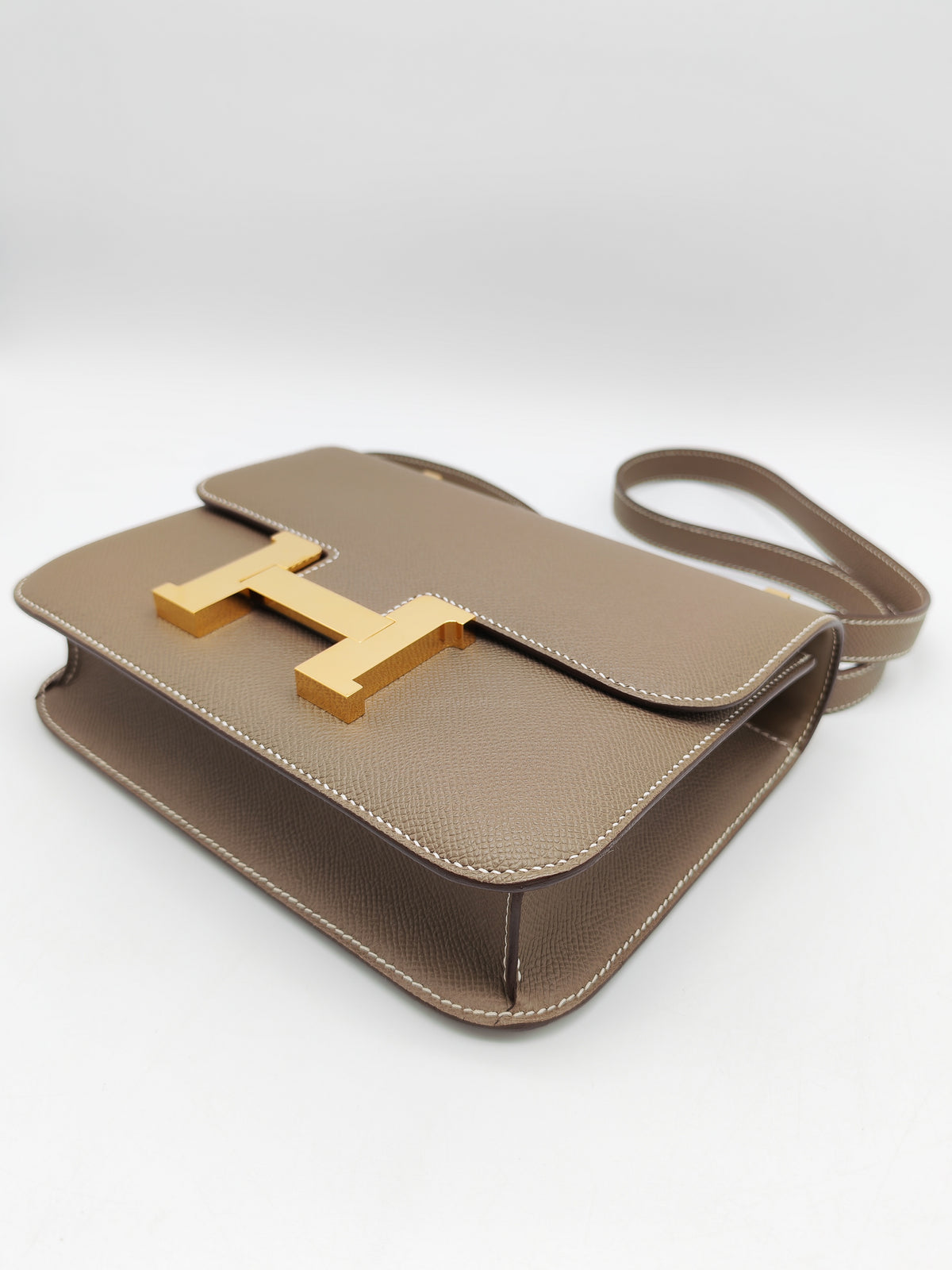Hermes Constance 24 in Etoupe Epsom Leather Gold Hardware Stamp U (UMS 685 TB)
