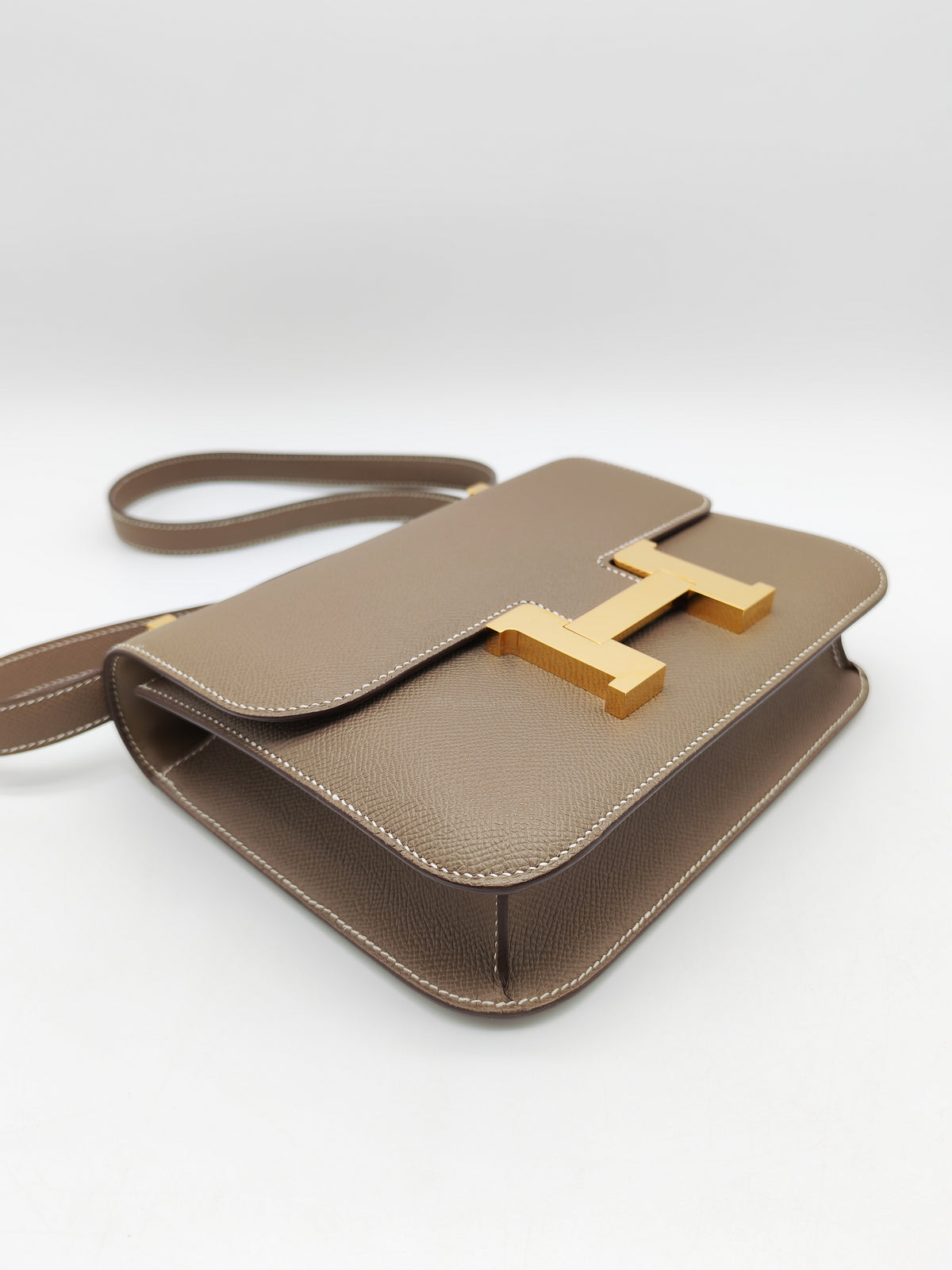 Hermes Constance 24 in Etoupe Epsom Leather Gold Hardware Stamp U (UMS 685 TB)