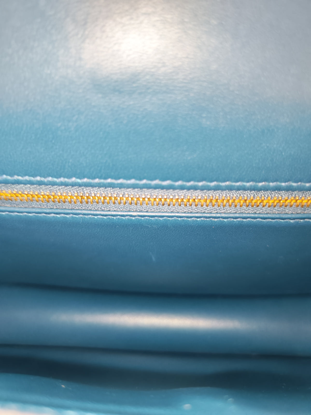 Hermes Constance III 24 in Colvert Veau Evercolor Leather Gold Hardware Stamp A(2017)