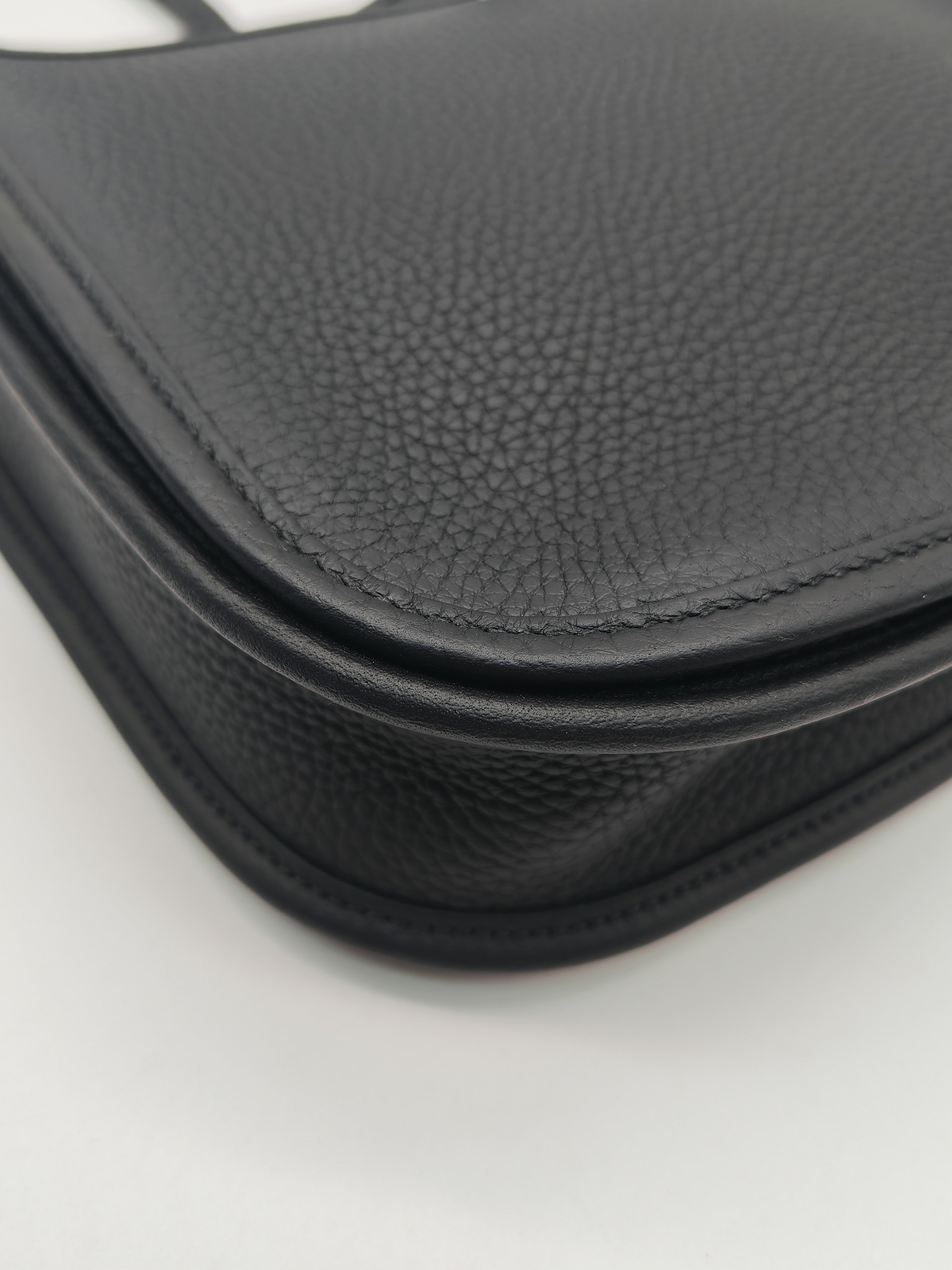 Hermes Evelyne 23 in Black Taurillon Clemence Leather Palladium Hardware Stamp G(2026)