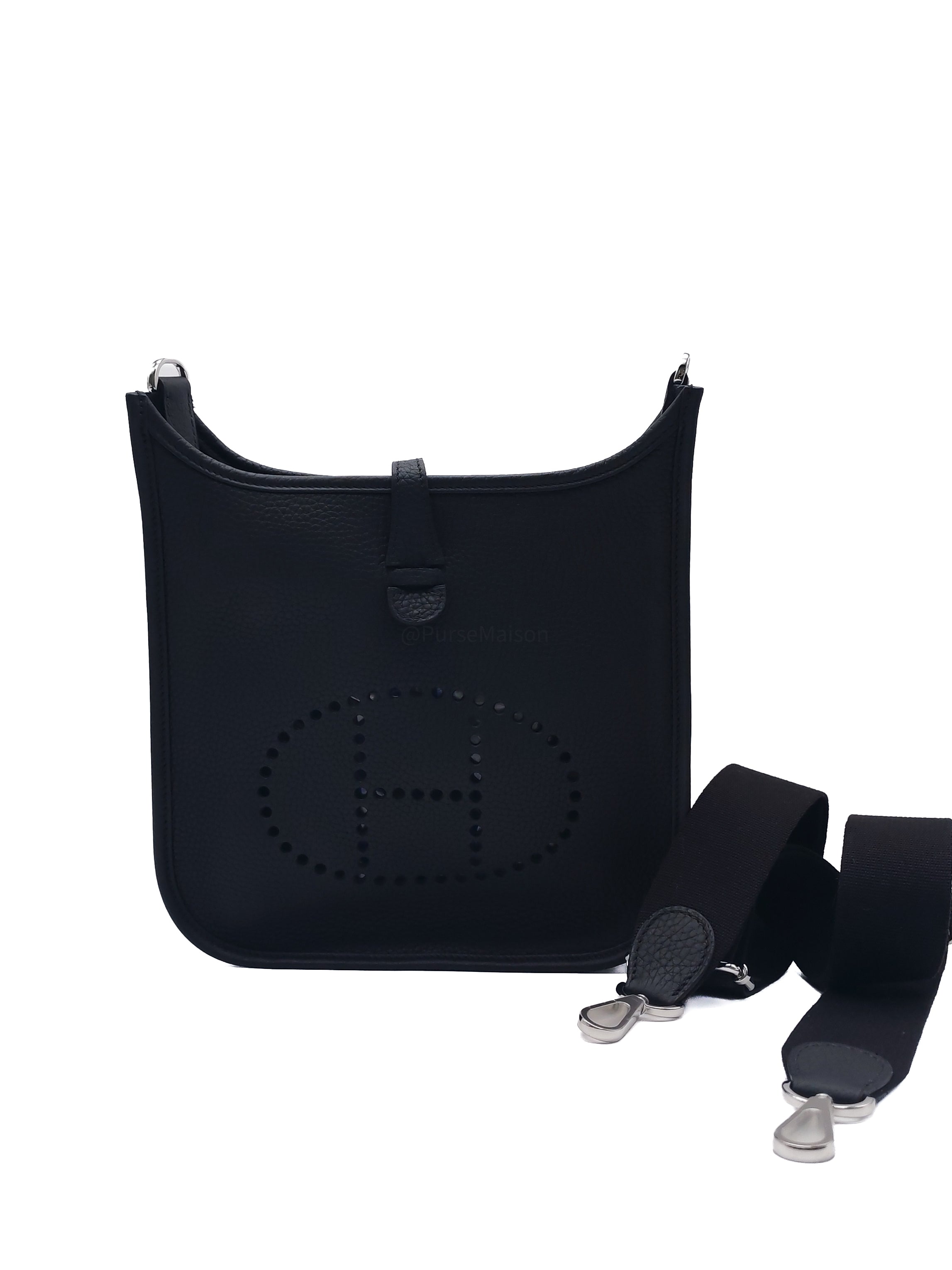 Hermes Evelyne 23 in Black Taurillon Clemence Leather Palladium Hardware Stamp G(2026)