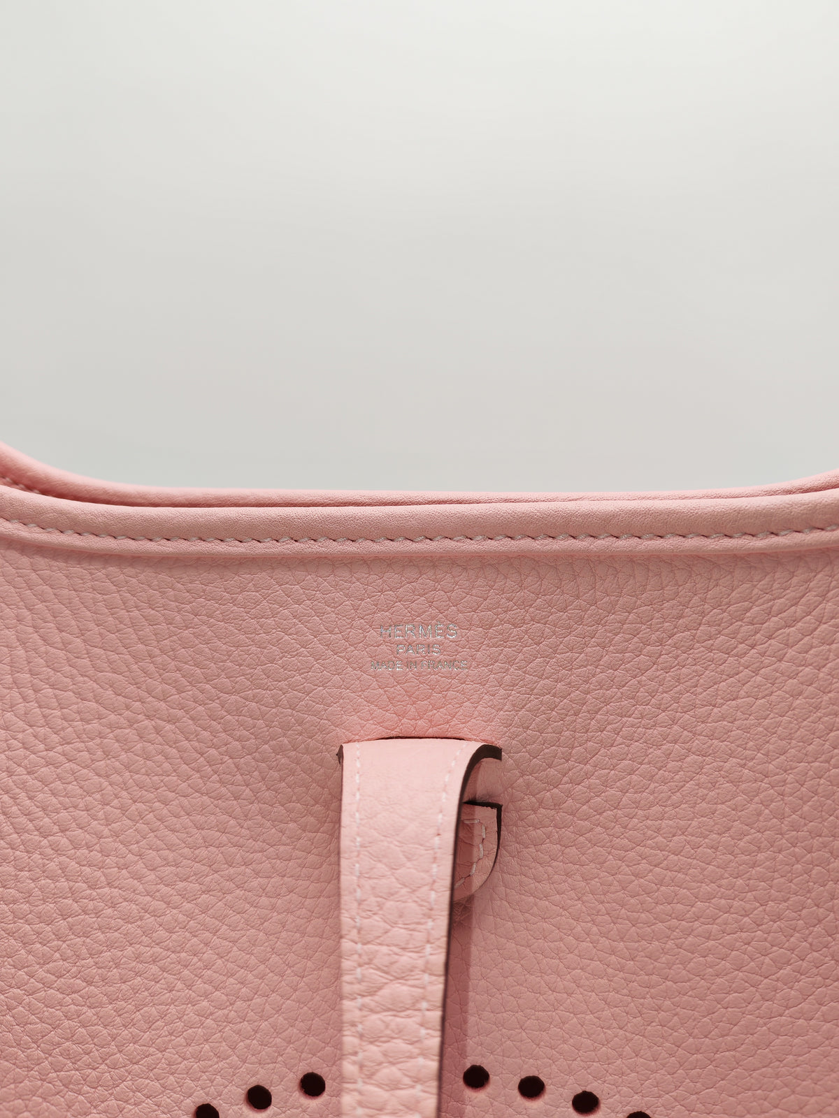 Hermes Evelyne Poche III 23 in Sakura Pink Clemence Leather Palladium Hardware Stamp K (2025)