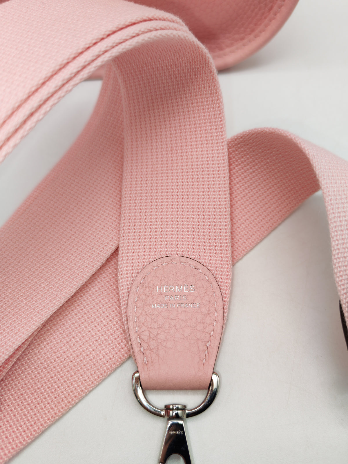 Hermes Evelyne Poche III 23 in Sakura Pink Clemence Leather Palladium Hardware Stamp K (2025)