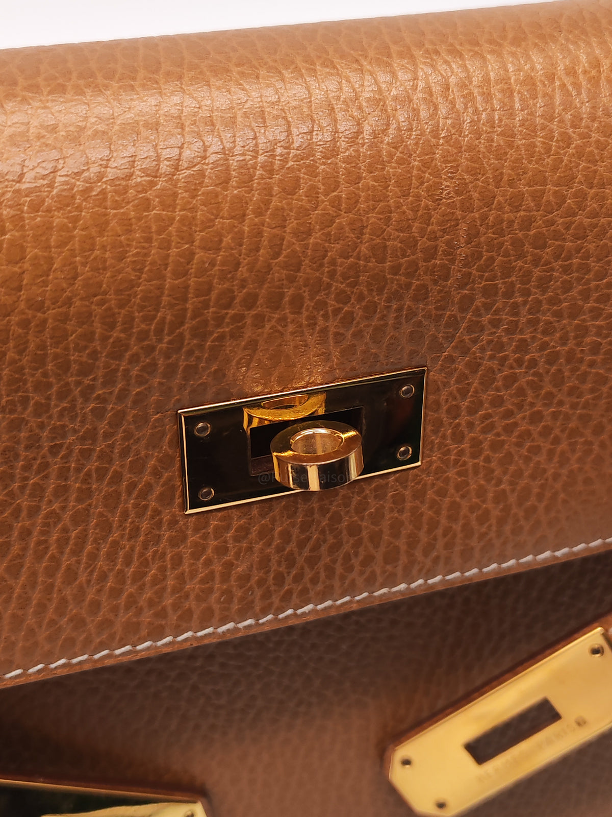 Hermes Kelly 35 in Gold Ardennes Leather Gold Hardware Stamp X Circle (1994)