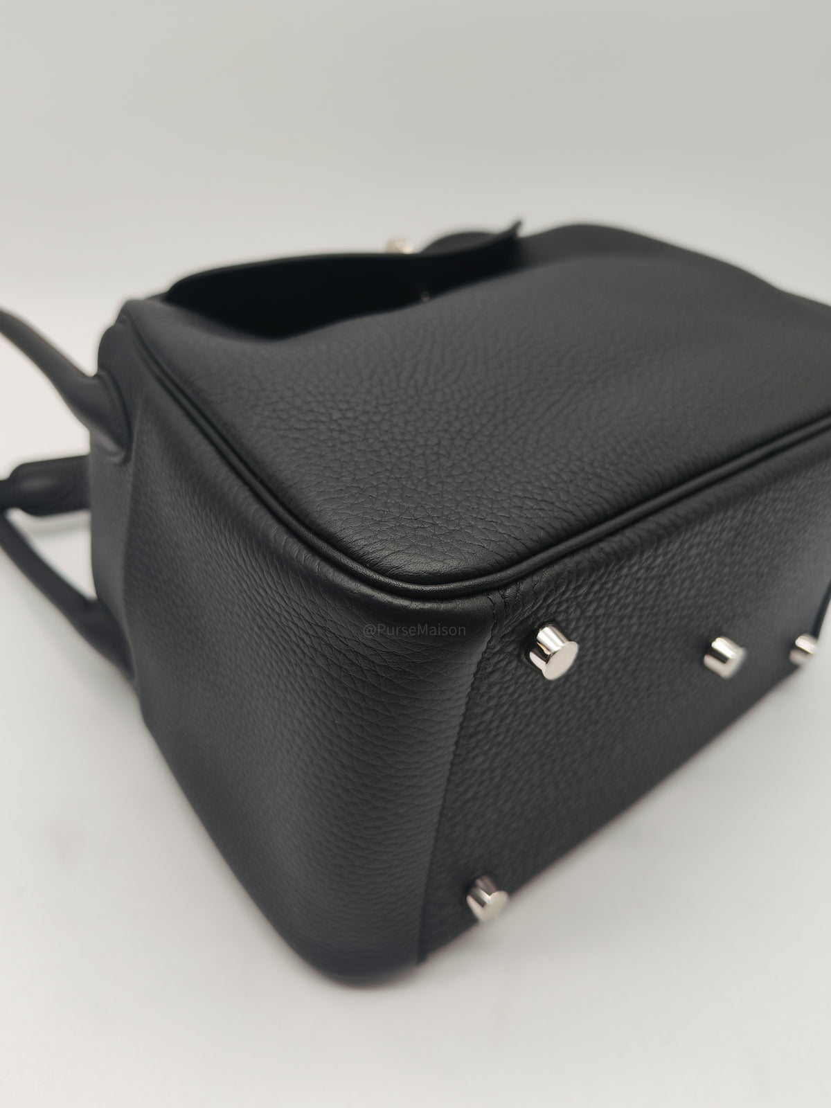 Hermes Lindy 26 in Noir Clemence Leather Palladium Hardware Stamp G (2026)