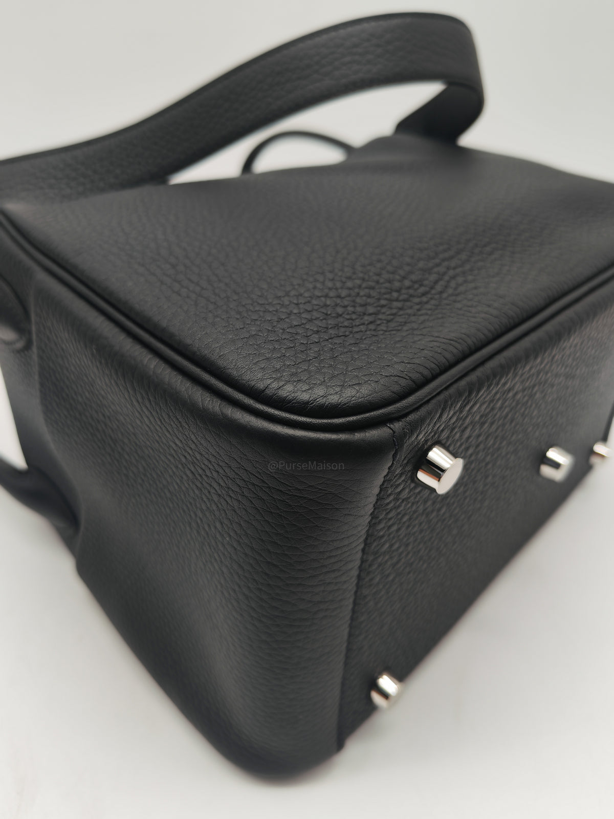 Hermes Lindy 26 in Noir Clemence Leather Palladium Hardware Stamp G (2026)