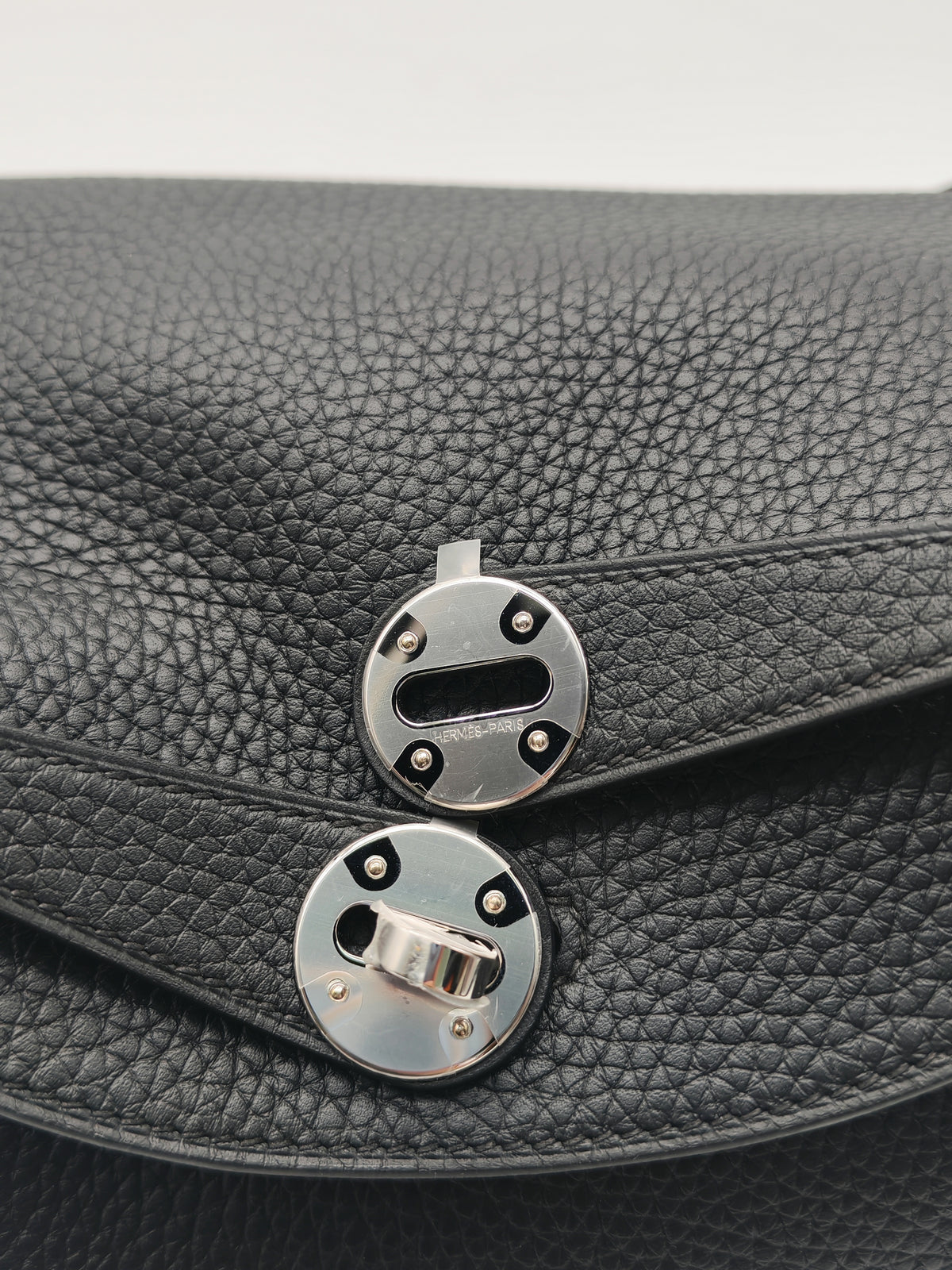 Hermes Lindy 26 in Noir Clemence Leather Palladium Hardware Stamp G (2026)