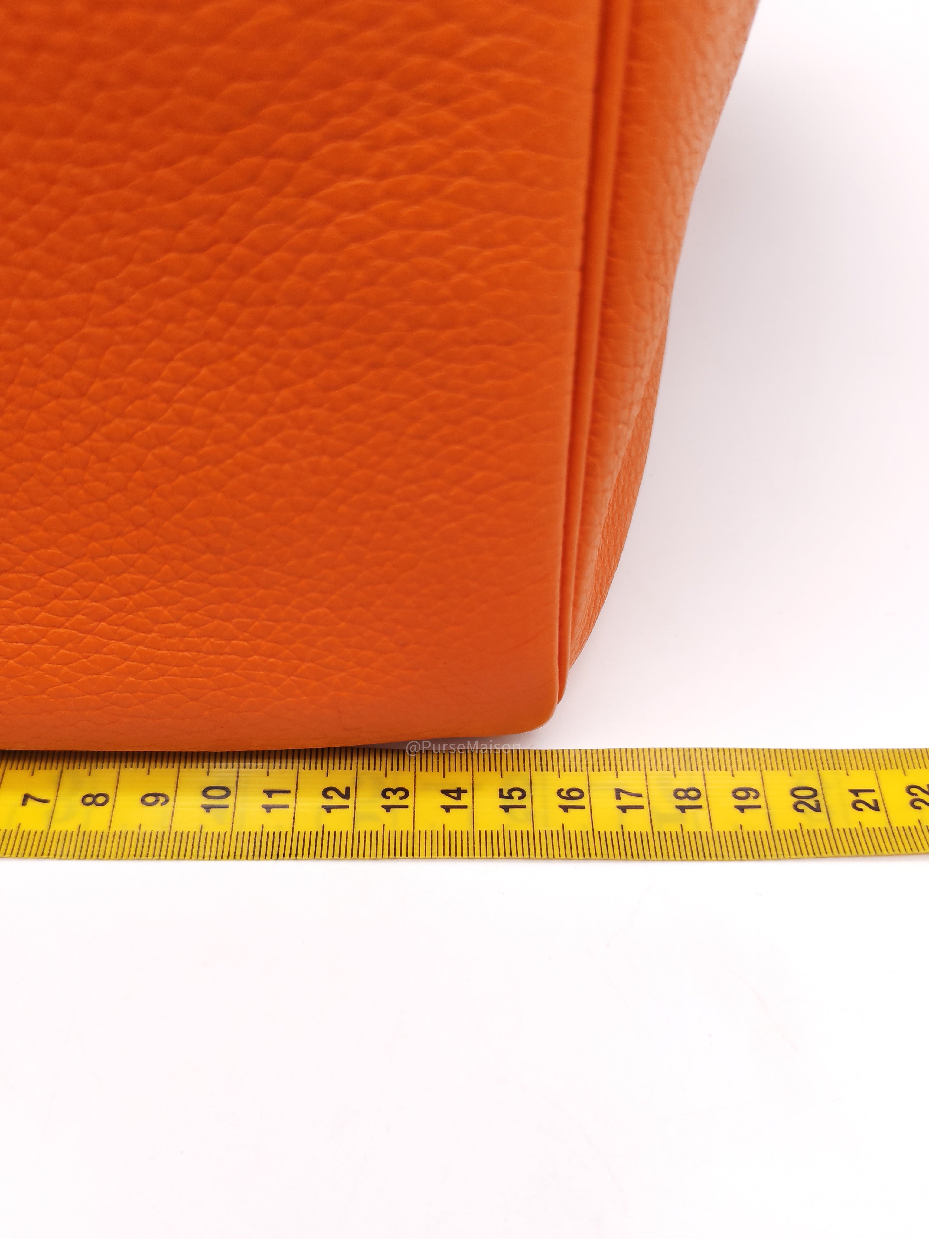 Hermes Lindy 30 in Orange Clemence Leather Palladium Hardware Stamp O Square(2011)