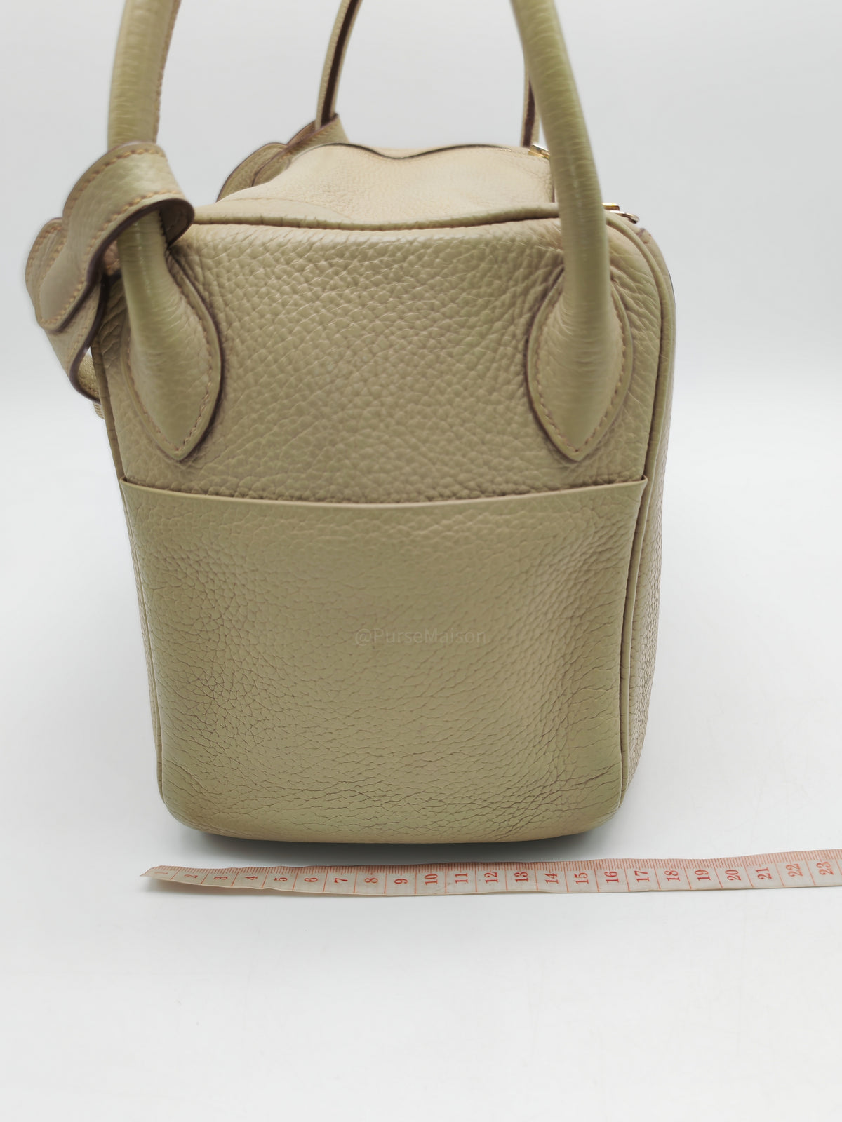 Hermes Lindy 30 in Trench Clemence Leather Gold Hardware Stamp Square Q (2013)