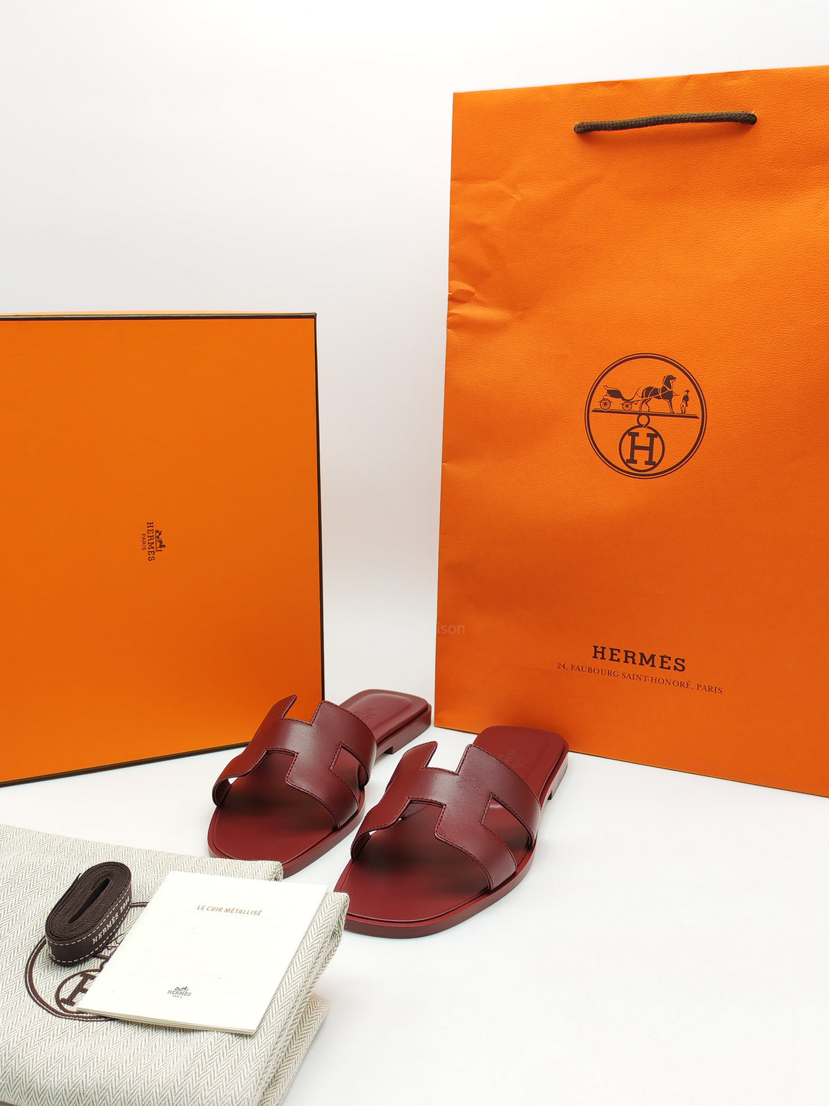 Hermes Oran Sandals in Rouge H Calfskin Leather Size 37 EU(23.5 cm)