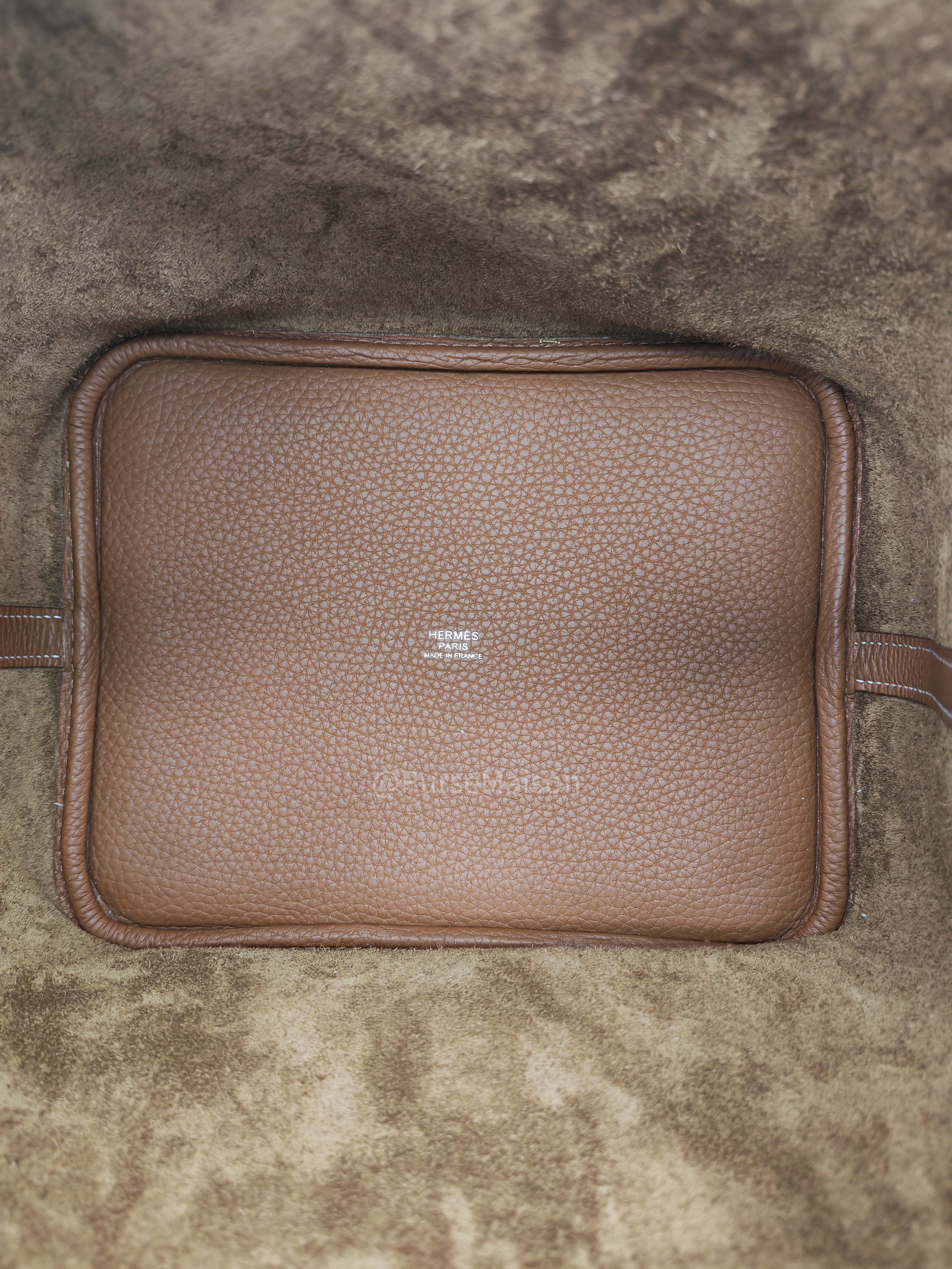 Hermes Picotin 22 in Gold Taurillion Maurice Leather Palladium Hardware Stamp U(2022)