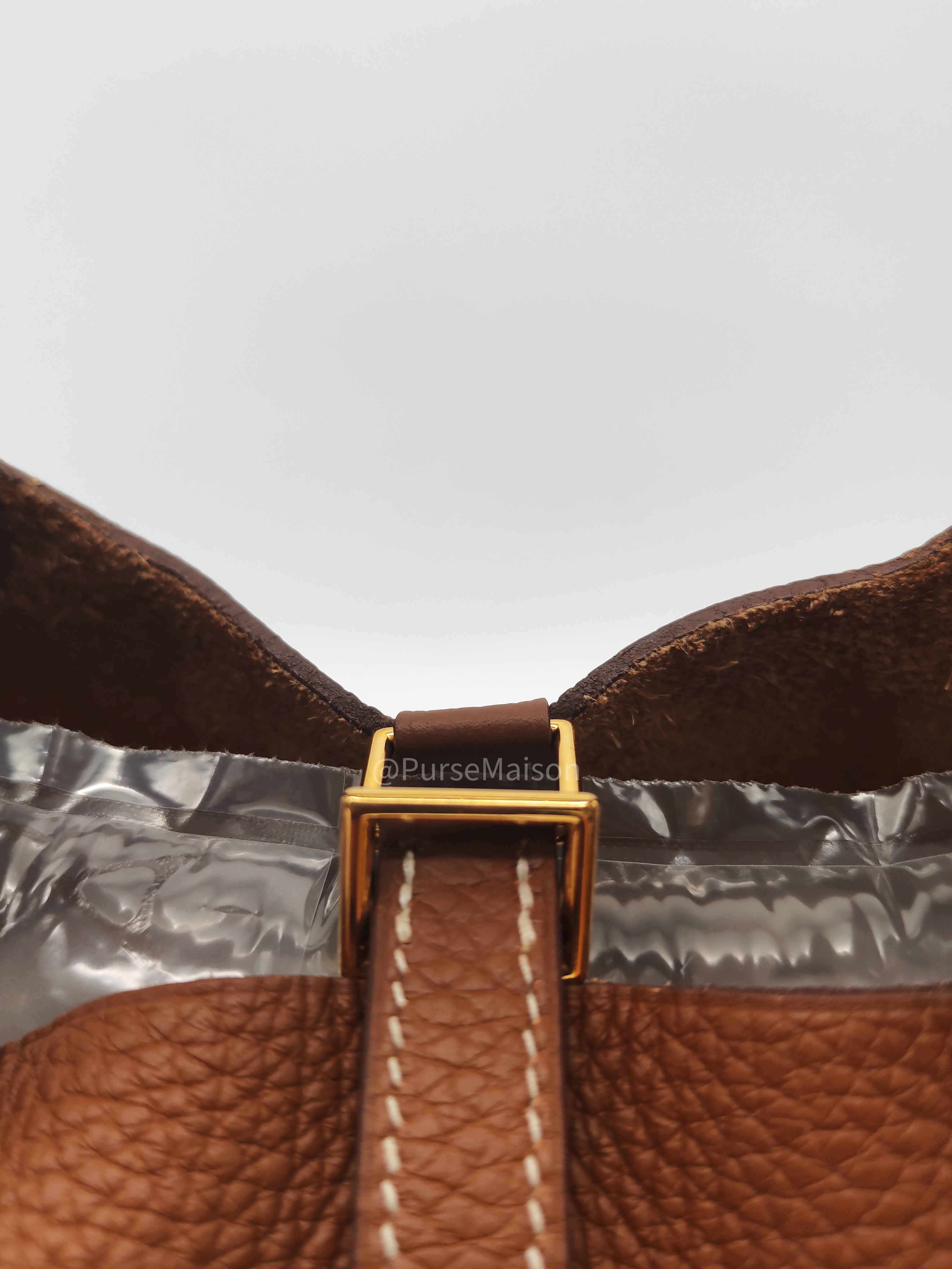 Hermes Picotin Lock 18 in Gold Clemence Leather and Gold Hardware Stamp Z(2021)