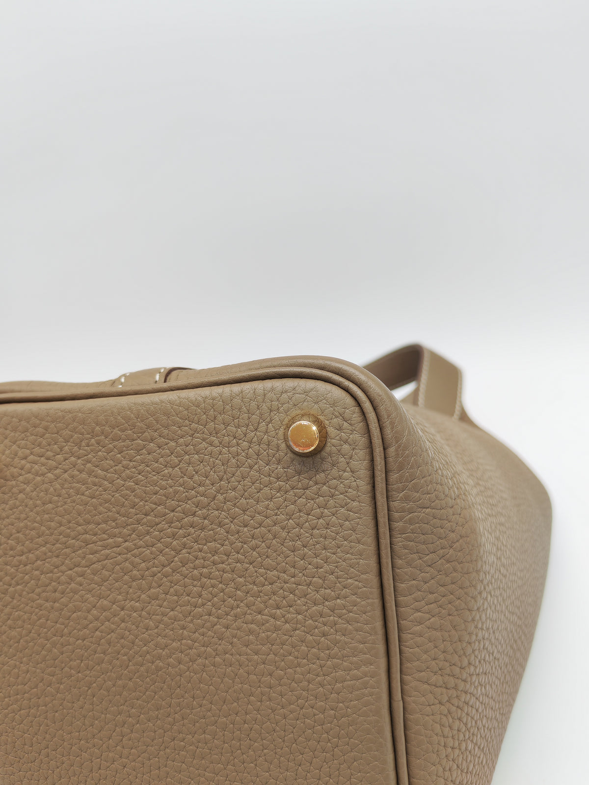 Hermes Picotin Lock 18 in Etoupe Taurillon Clemence Leather Gold Hardware Stamp U (2022)