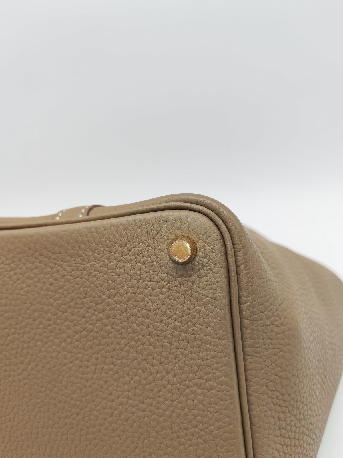 Hermes Picotin Lock 18 in Etoupe Taurillon Clemence Leather Gold Hardware Stamp U (2022)