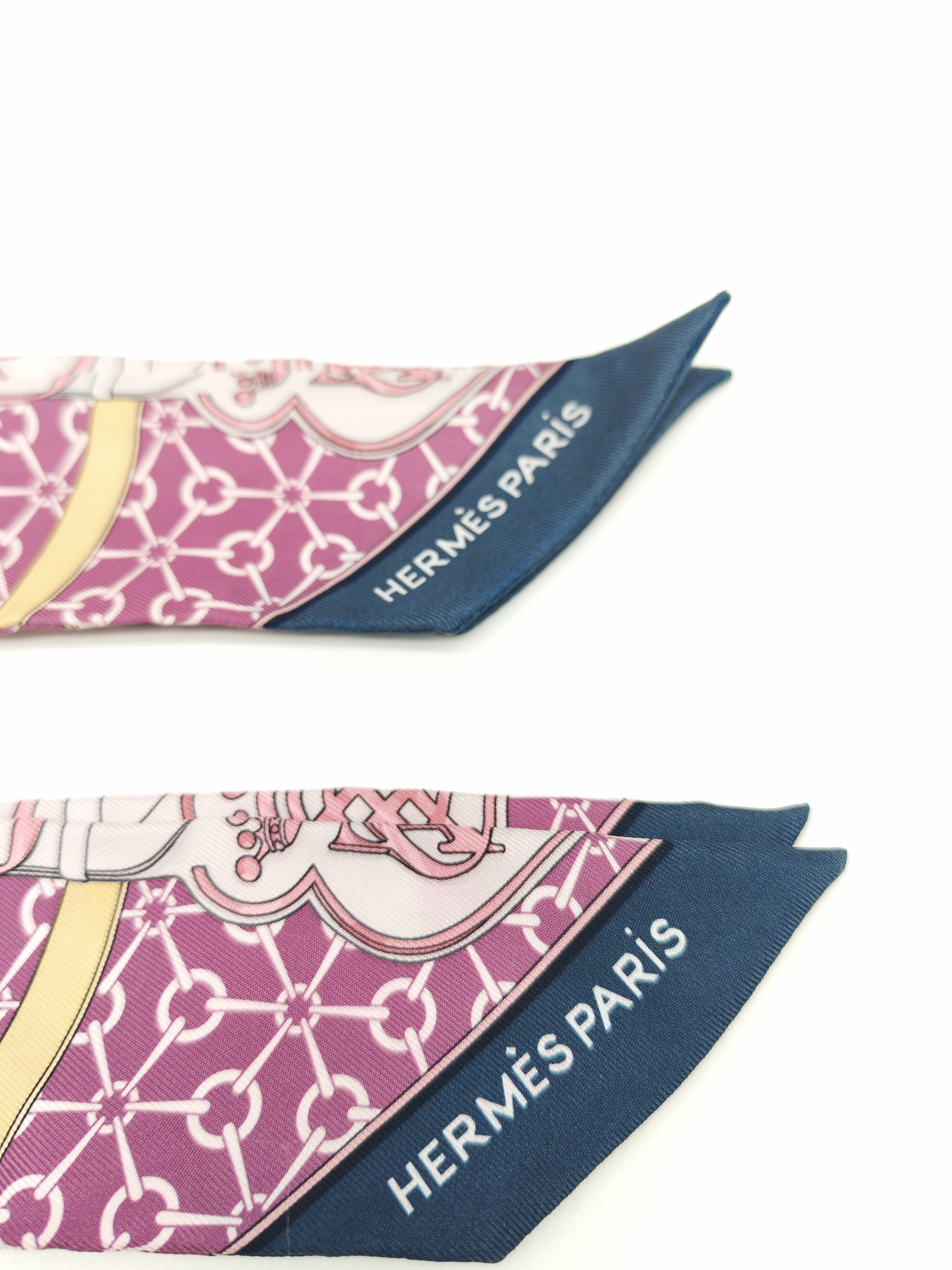 Hermes La Promenade Du Matin Rose, Mauve Silk Twilly (Pair)