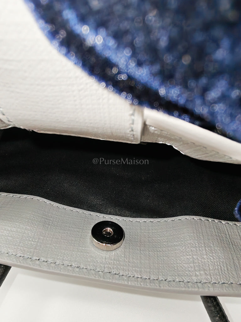 Shopping Phone Holder Bag Medium in Gray