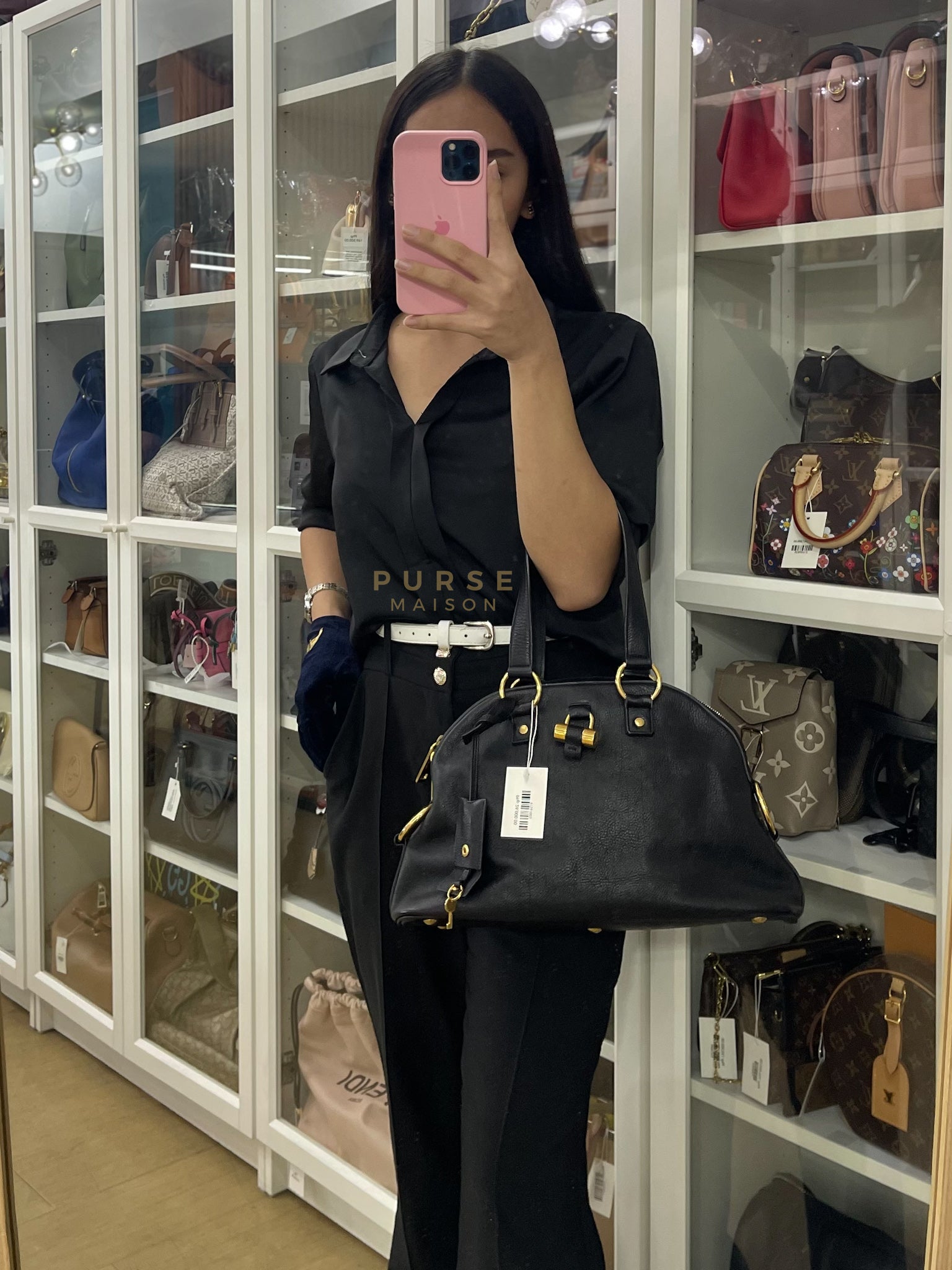 Sac Muse Dome Bag in Black Grained Calfskin Leather