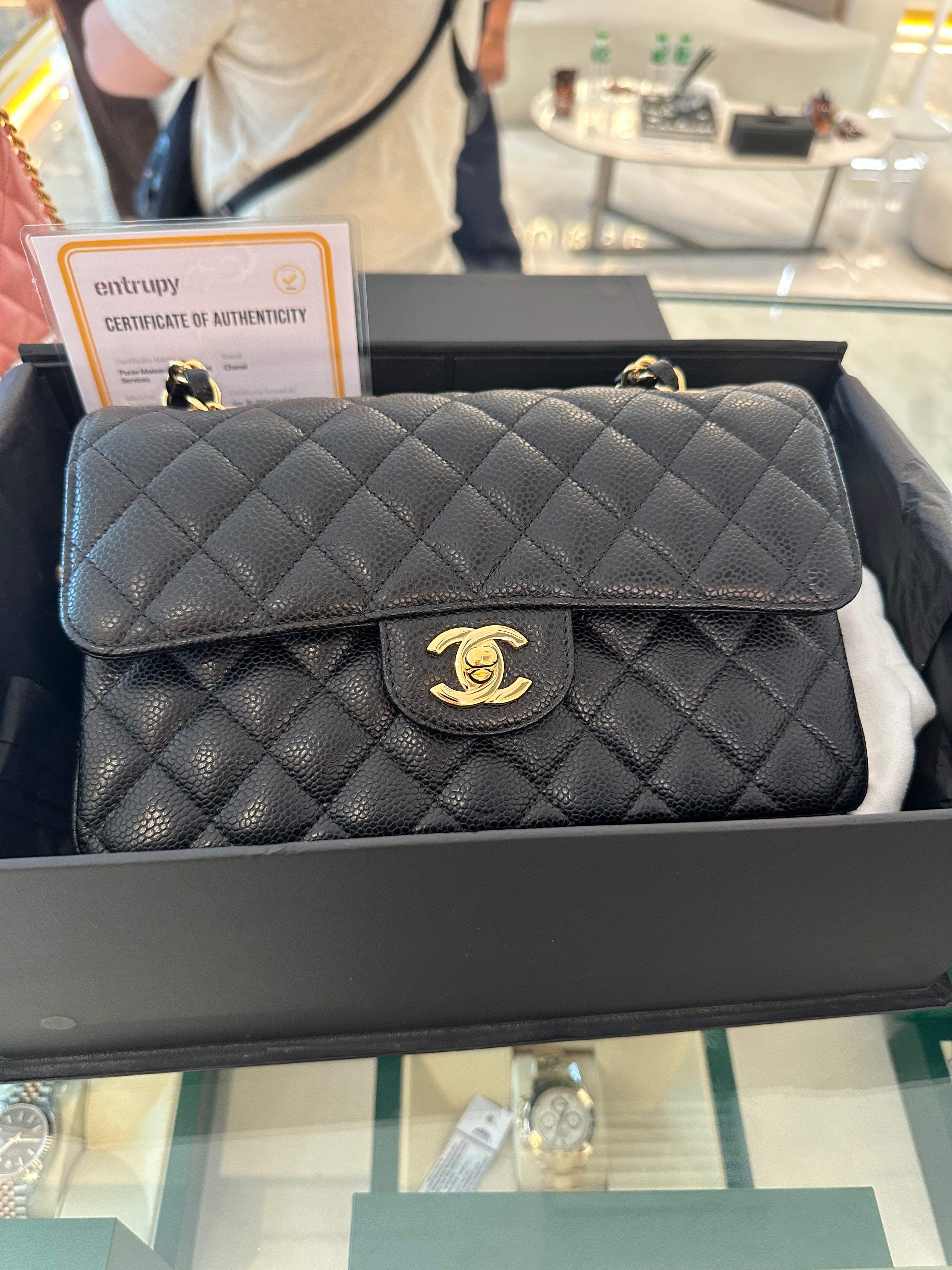 Classic double flap small black caviar GHW series 31431204