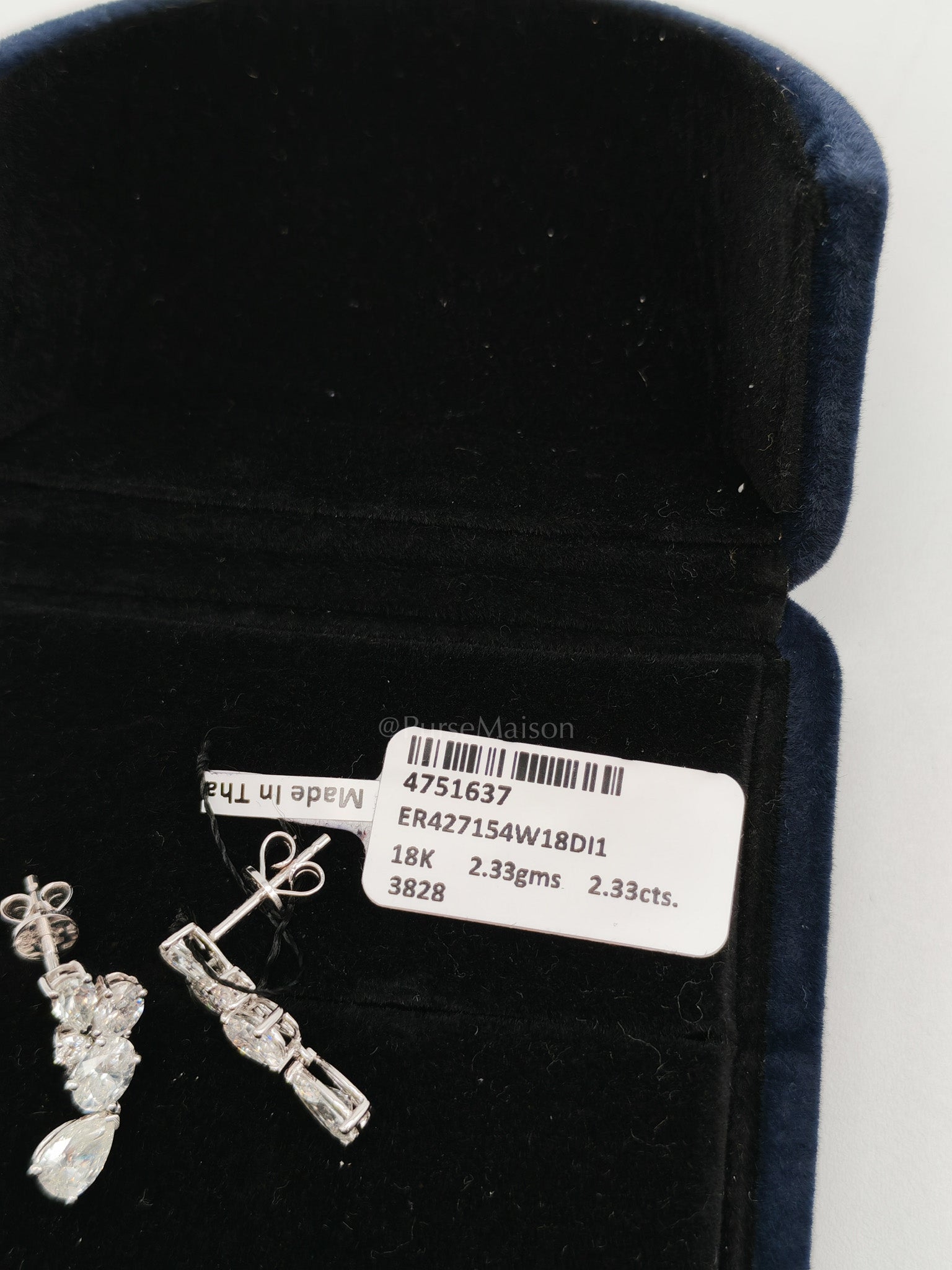 18K 2.33gms 2.33cts VS1 to VVS1 (Clarity) E to H (Color) Natural Diamond White Gold Earrings