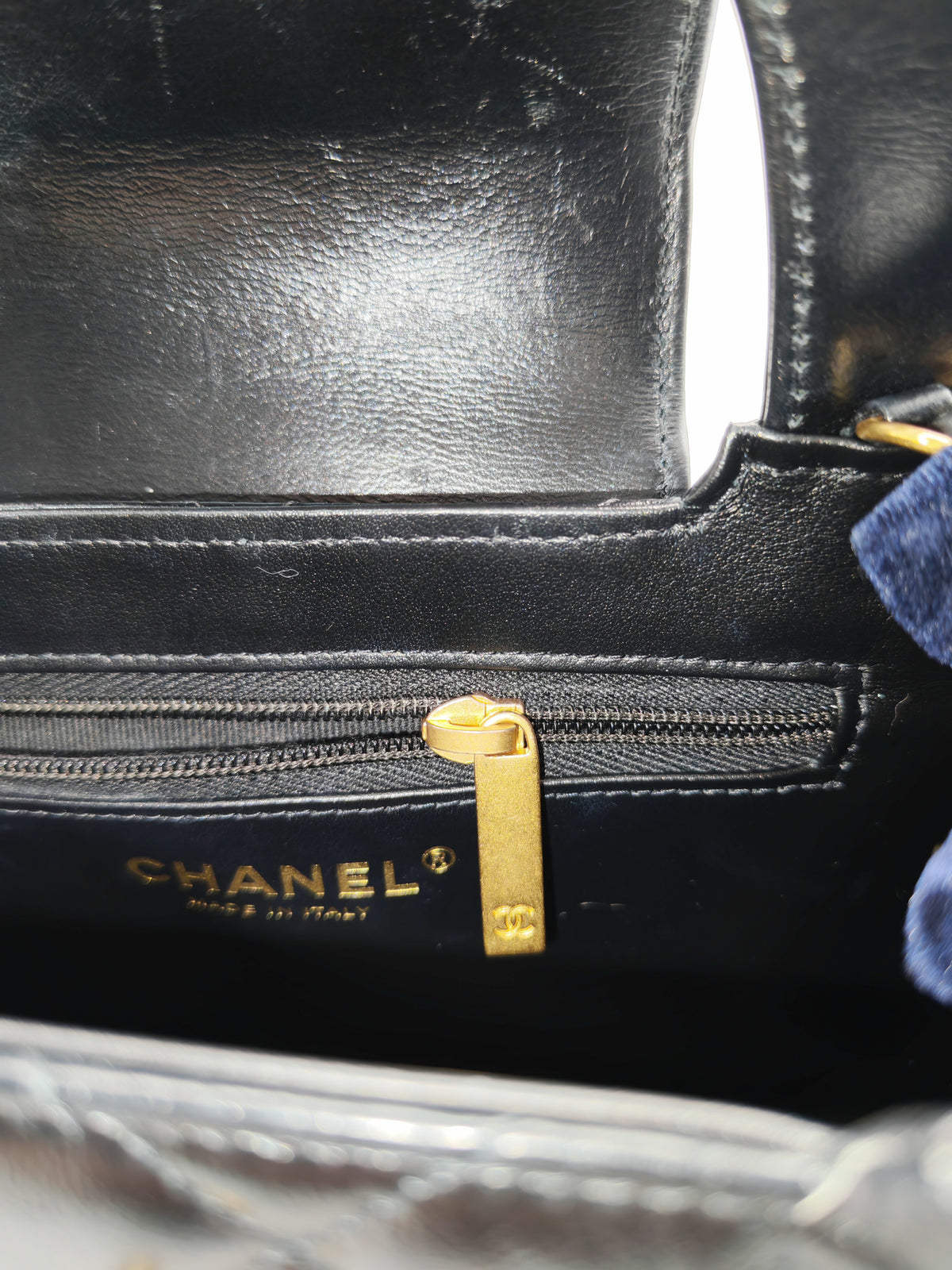 Chanel CC Kelly Small in Black Calfskin Leather & Aged Gold Hardware Microchip (G4****AA)