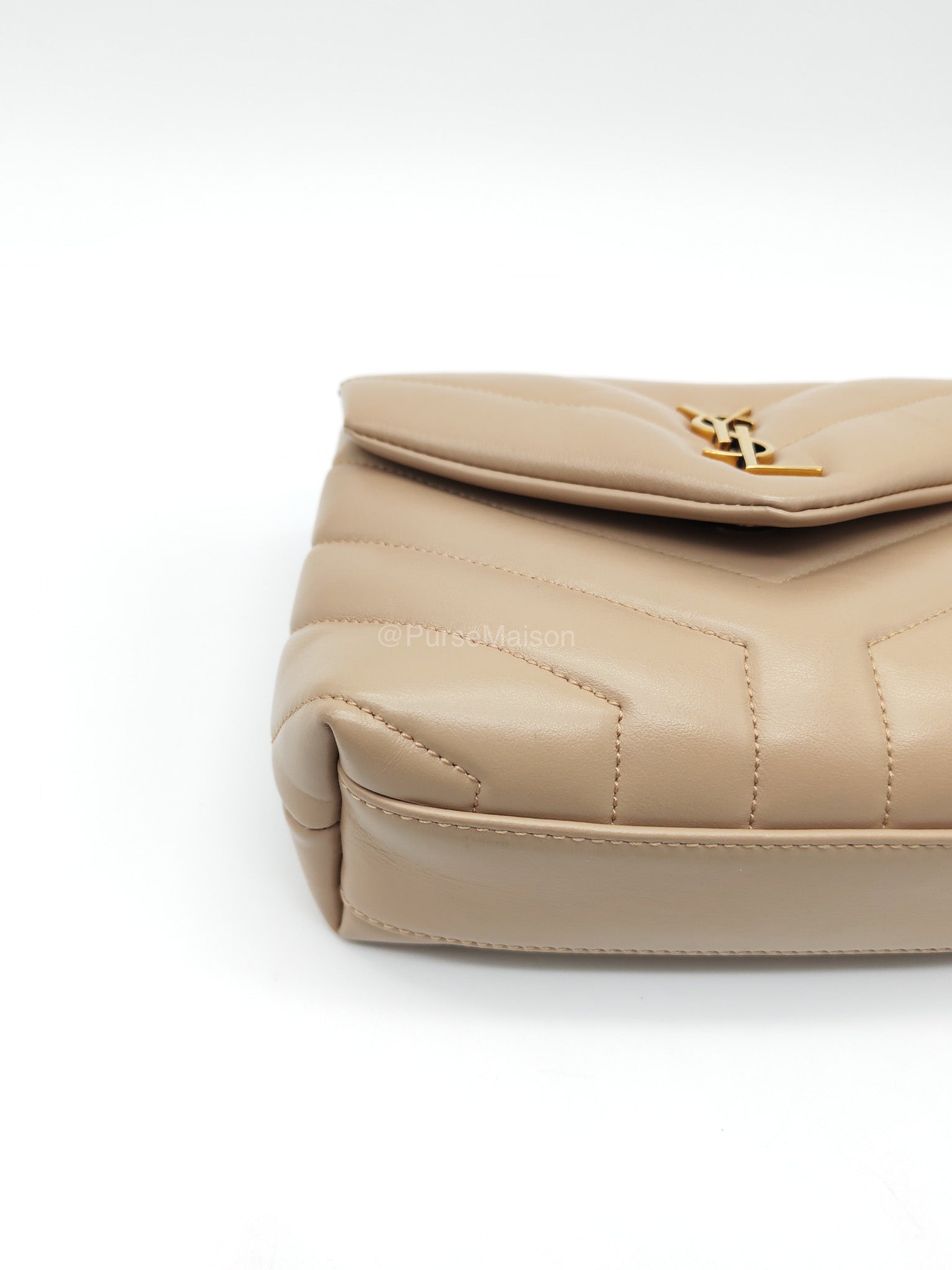 Yves Saint Laurent Toy Loulou Bag in Beige Chevron Quilted Calfskin Leather and Gold Hardware