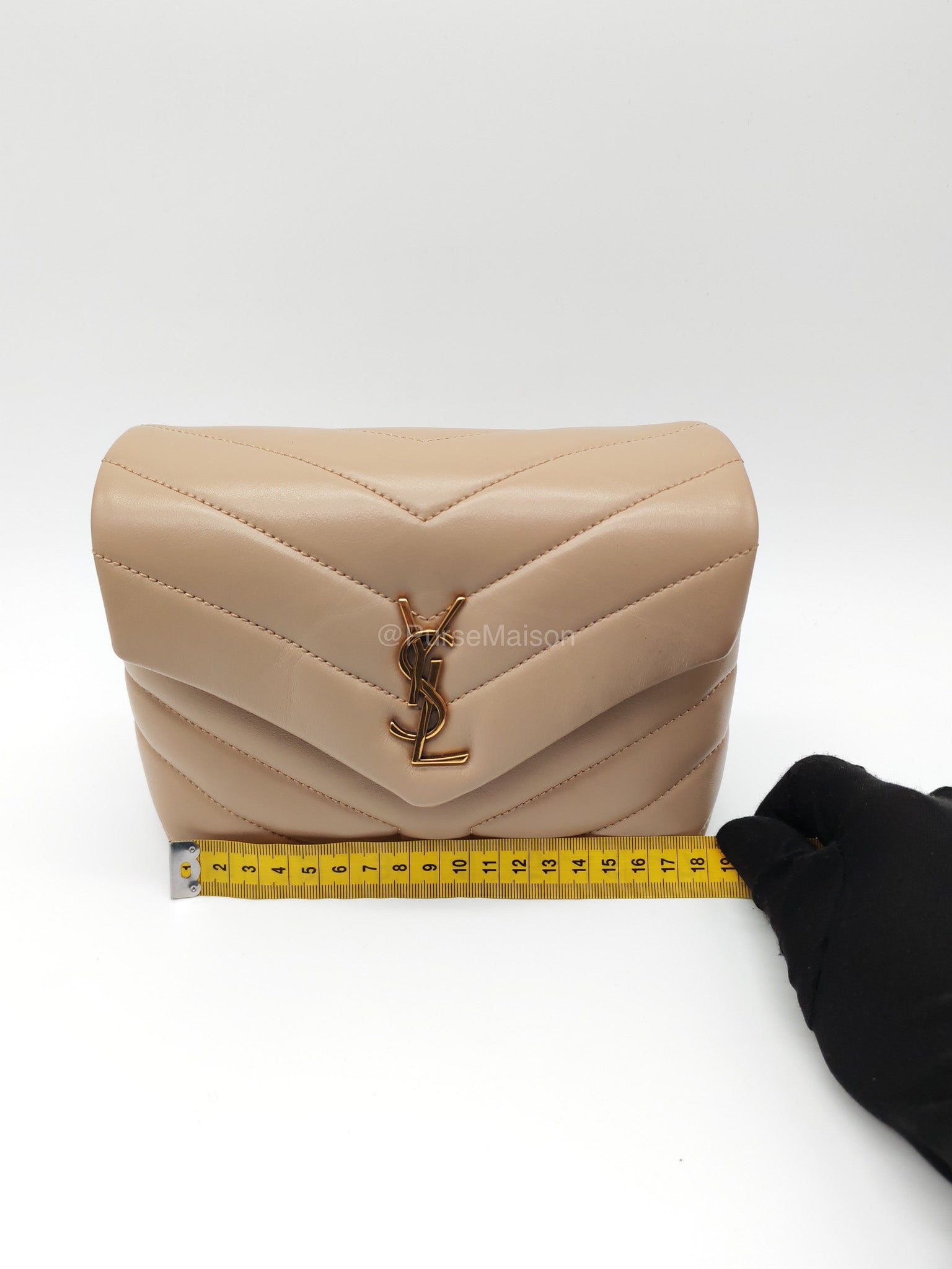 Yves Saint Laurent Toy Loulou Bag in Beige Chevron Quilted Calfskin Leather and Gold Hardware