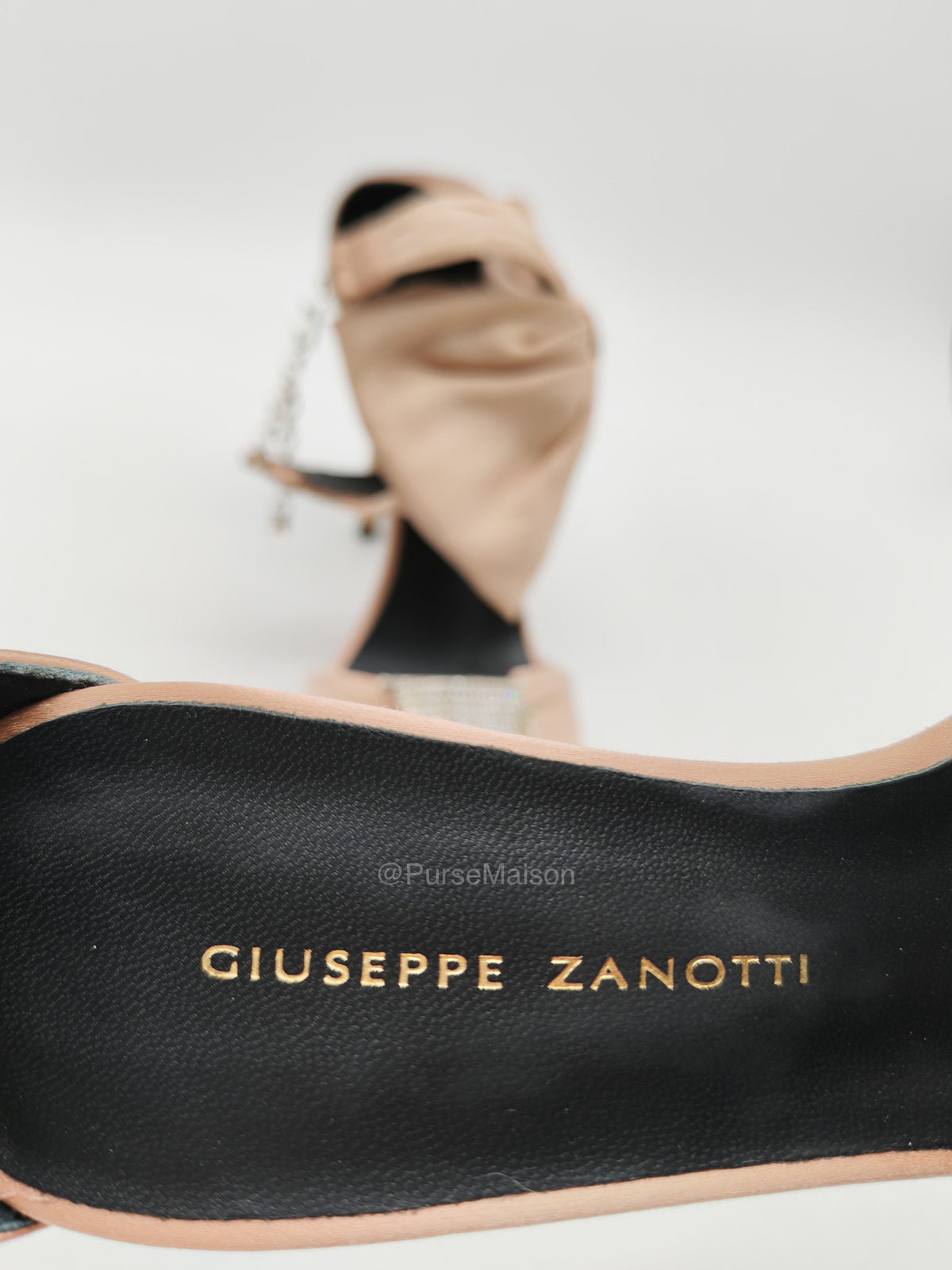 Guiseppe Zanotti Blush ETOILE Bow Crystal Sandals Heels Size 35 EU (22cm)