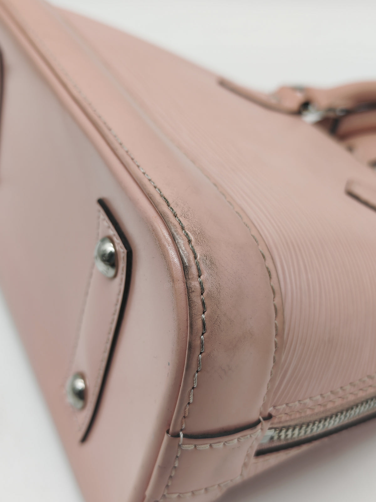 Louis Vuitton Alma BB Handbag in Rose Ballerine Epi Leather and Silver Hardware (Datecode: SN3240)