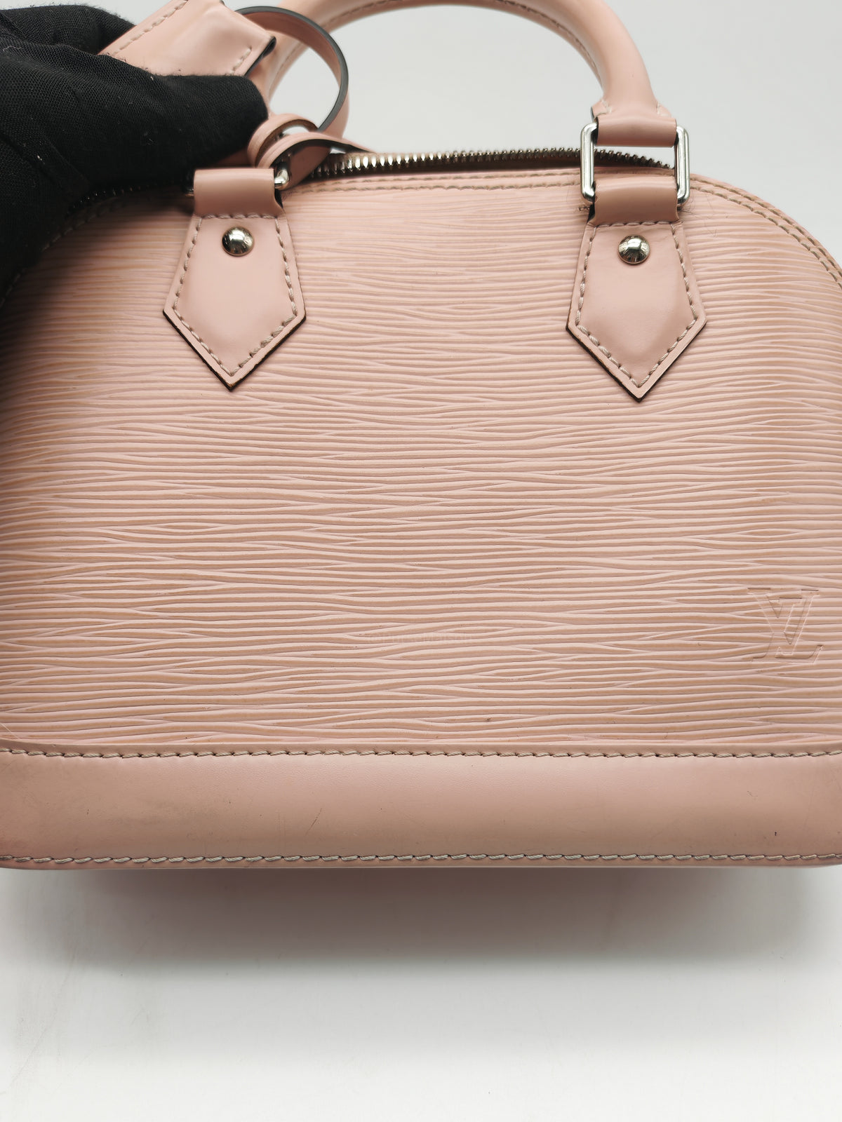 Louis Vuitton Alma BB Handbag in Rose Ballerine Epi Leather and Silver Hardware (Datecode: SN3240)