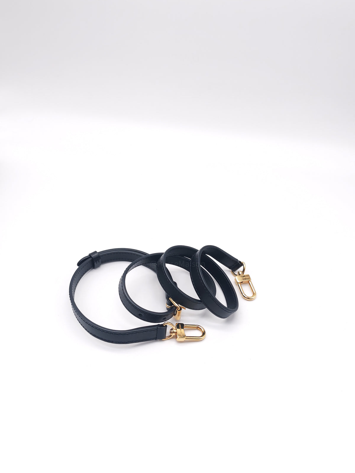 Louis Vuitton Alma BB in Malletage White and Black Lambskin Leather Gold Hardware Microchip