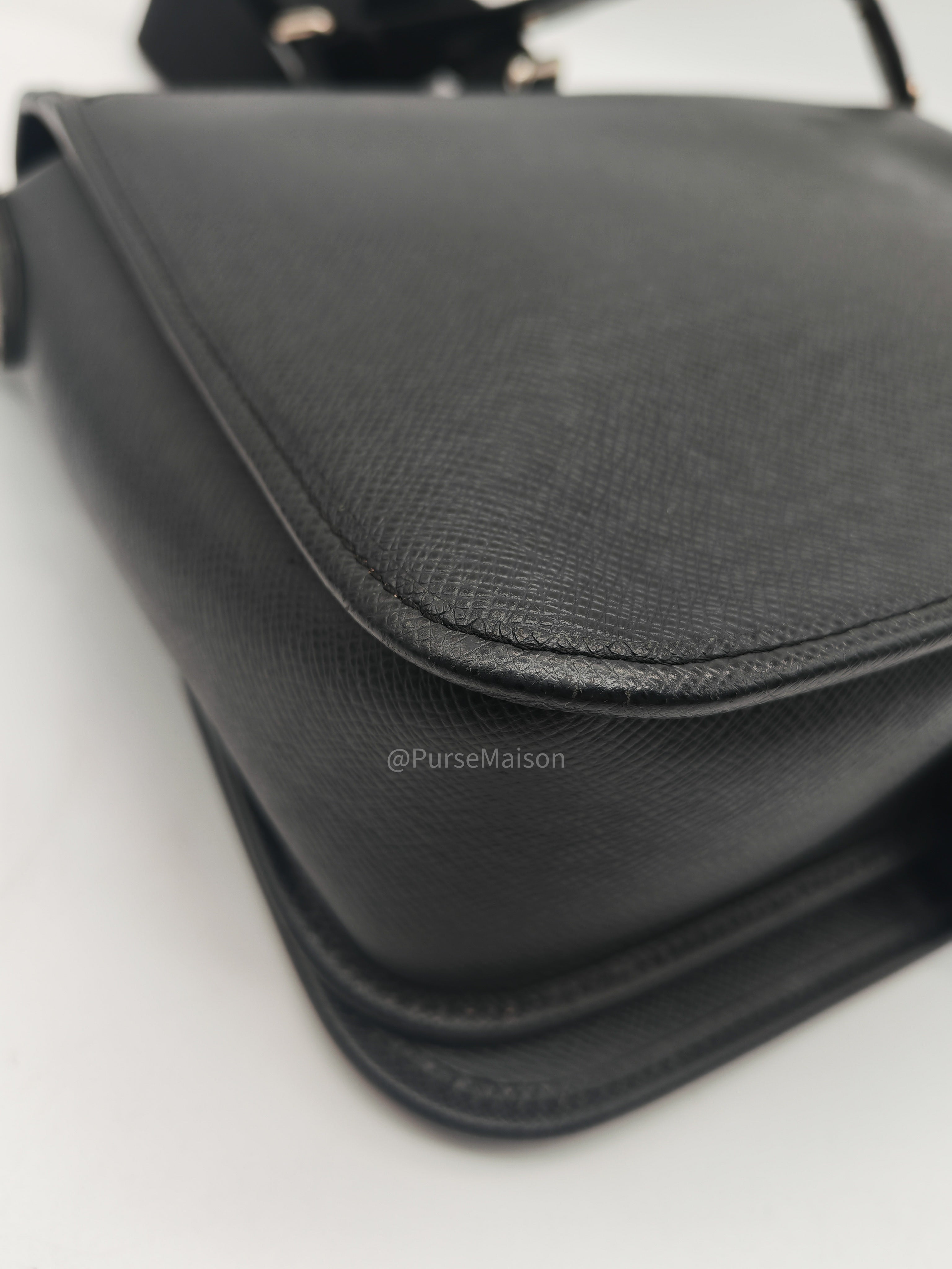Louis Vuitton Andrei Messenger Bag in Black Taiga Leather and Silver Hardware (Datecode: BA2008)