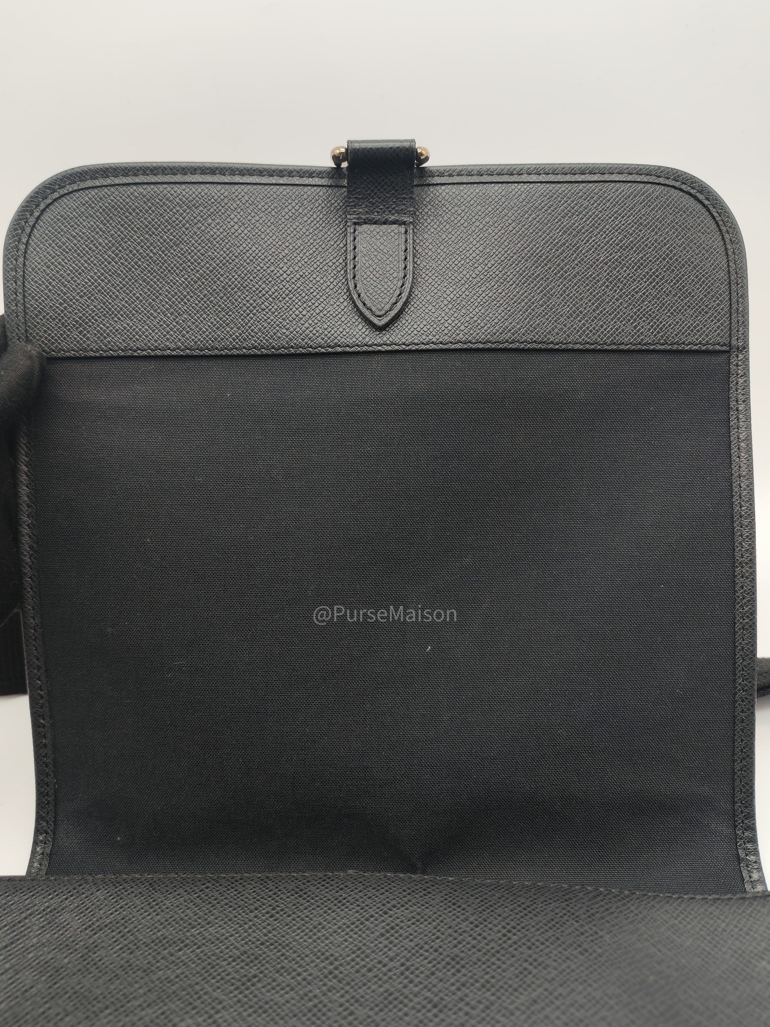 Louis Vuitton Andrei Messenger Bag in Black Taiga Leather and Silver Hardware (Datecode: BA2008)