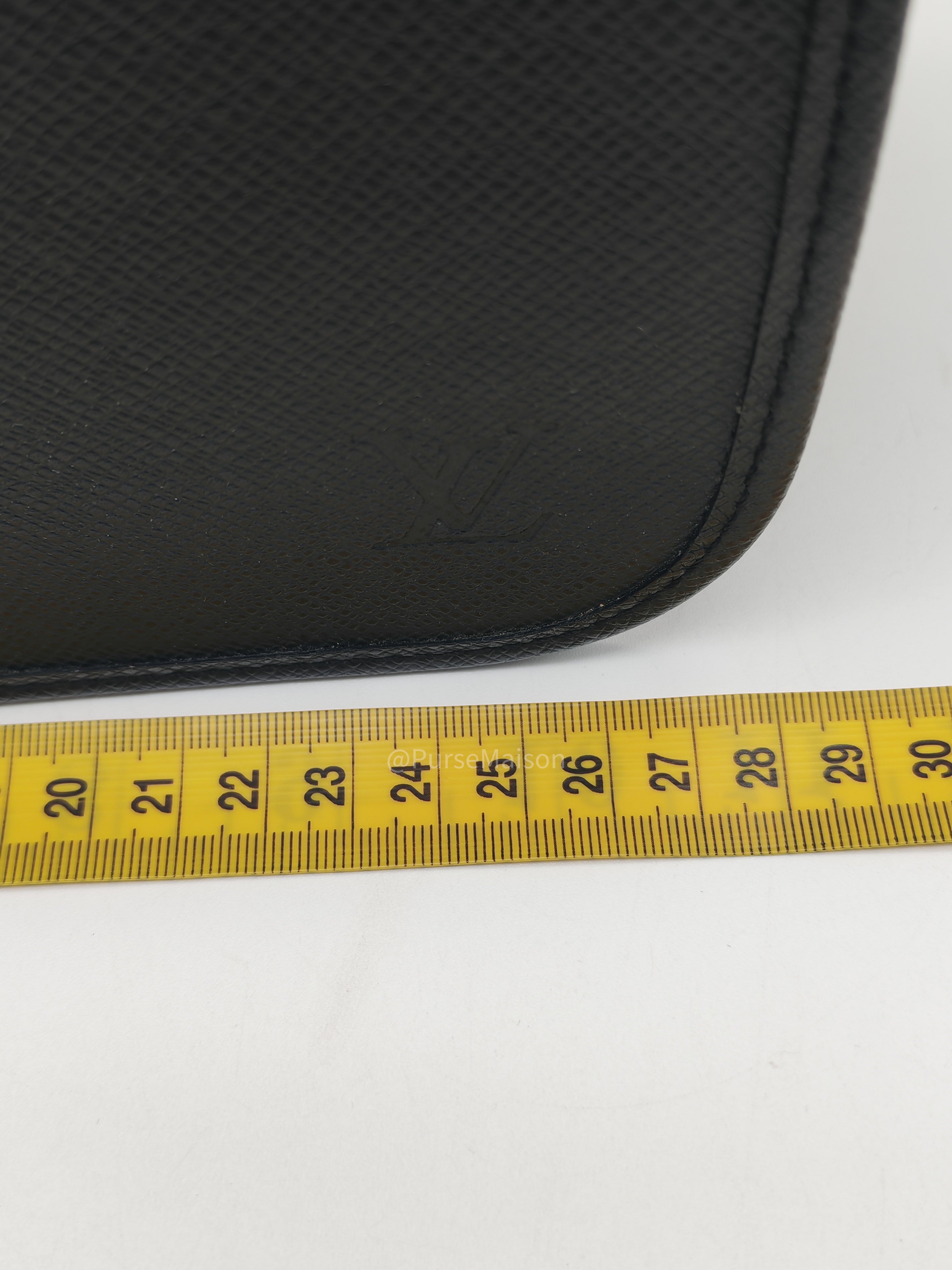 Louis Vuitton Andrei Messenger Bag in Black Taiga Leather and Silver Hardware (Datecode: BA2008)