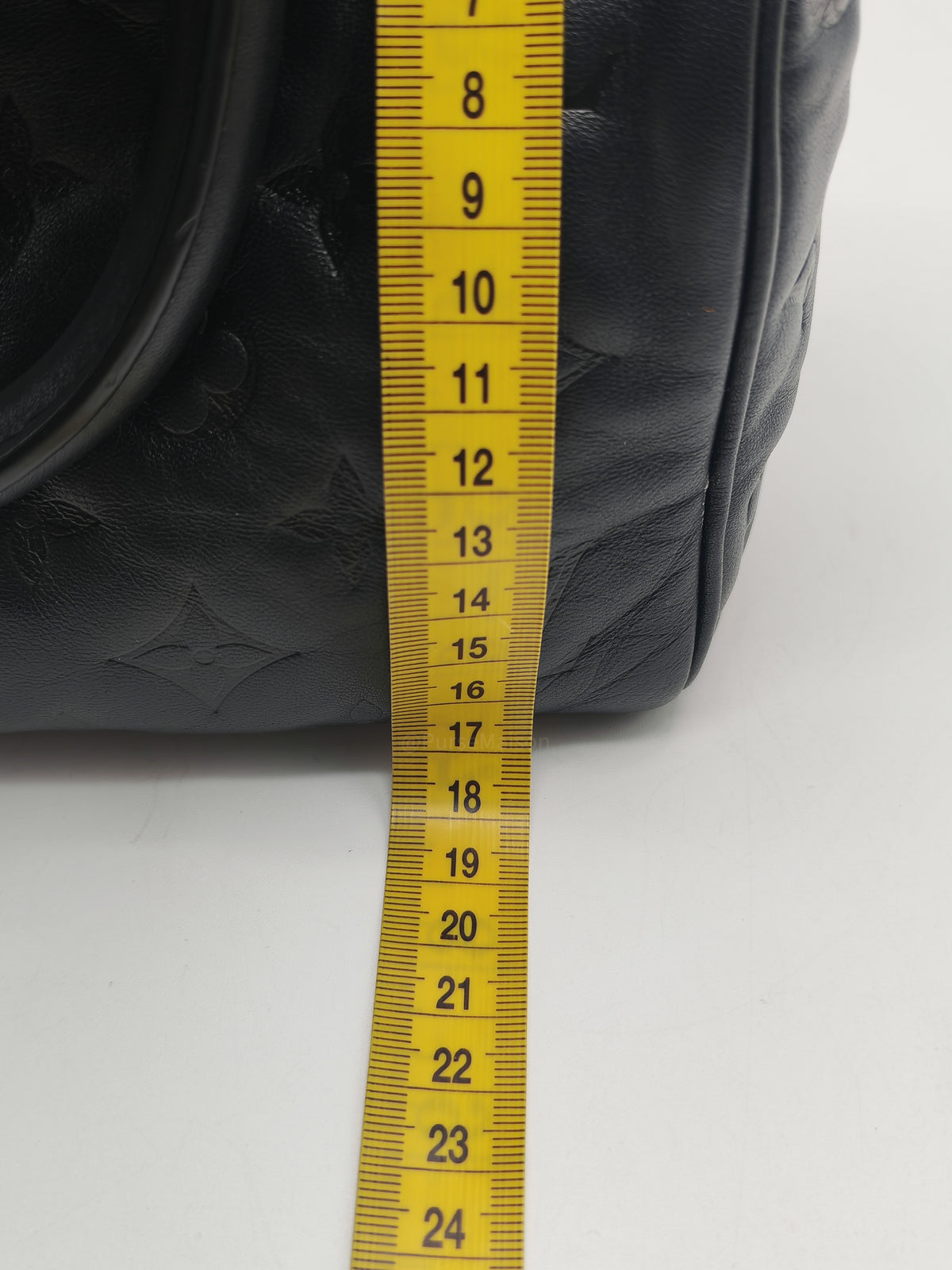 Louis Vuitton Speedy Bandouliere 22 in Black Monogram Empreinte Lambskin Leather and Gold Hardware Microchip