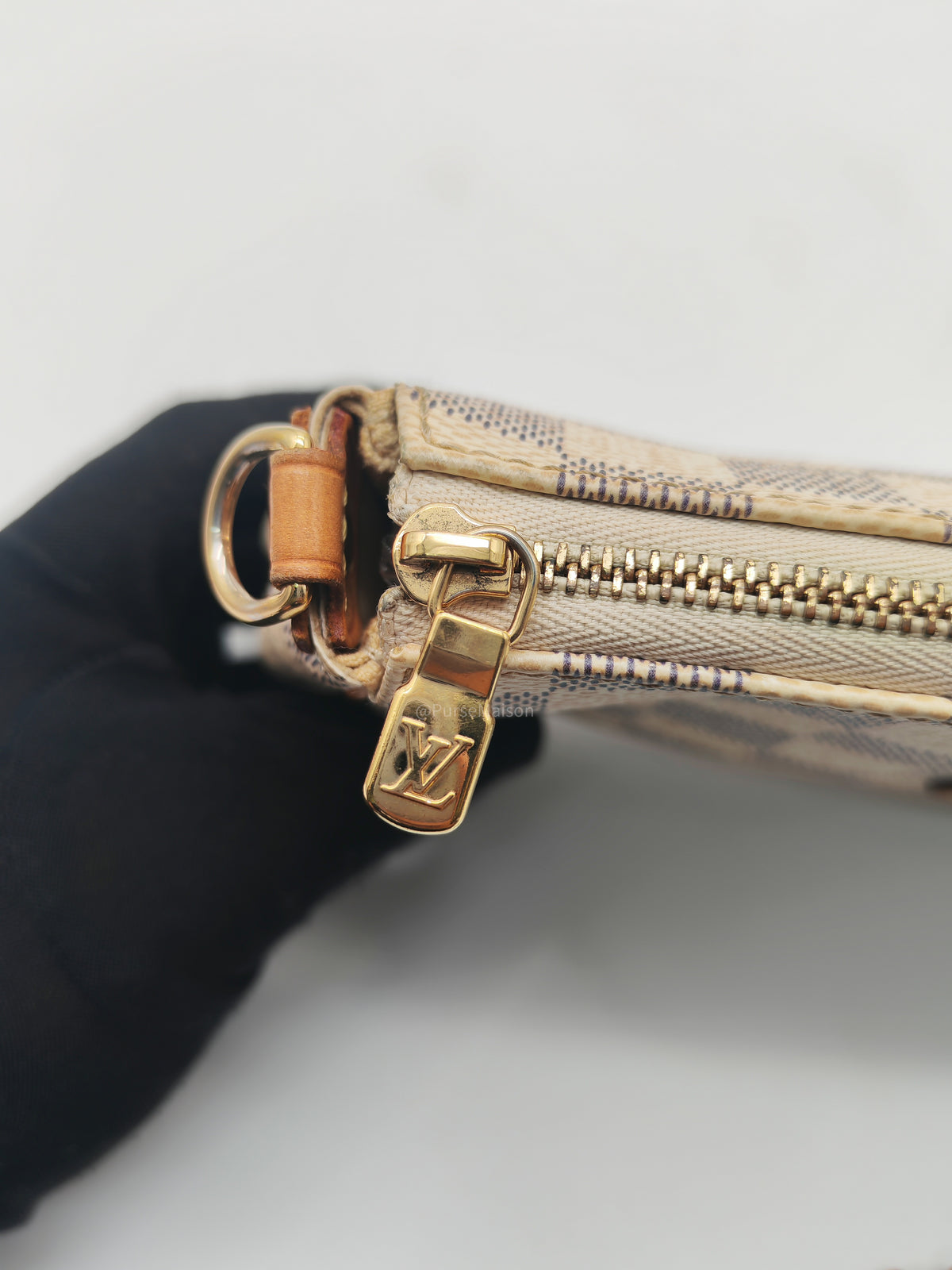 LV Damier Azur Eva Clutch Bag GHW