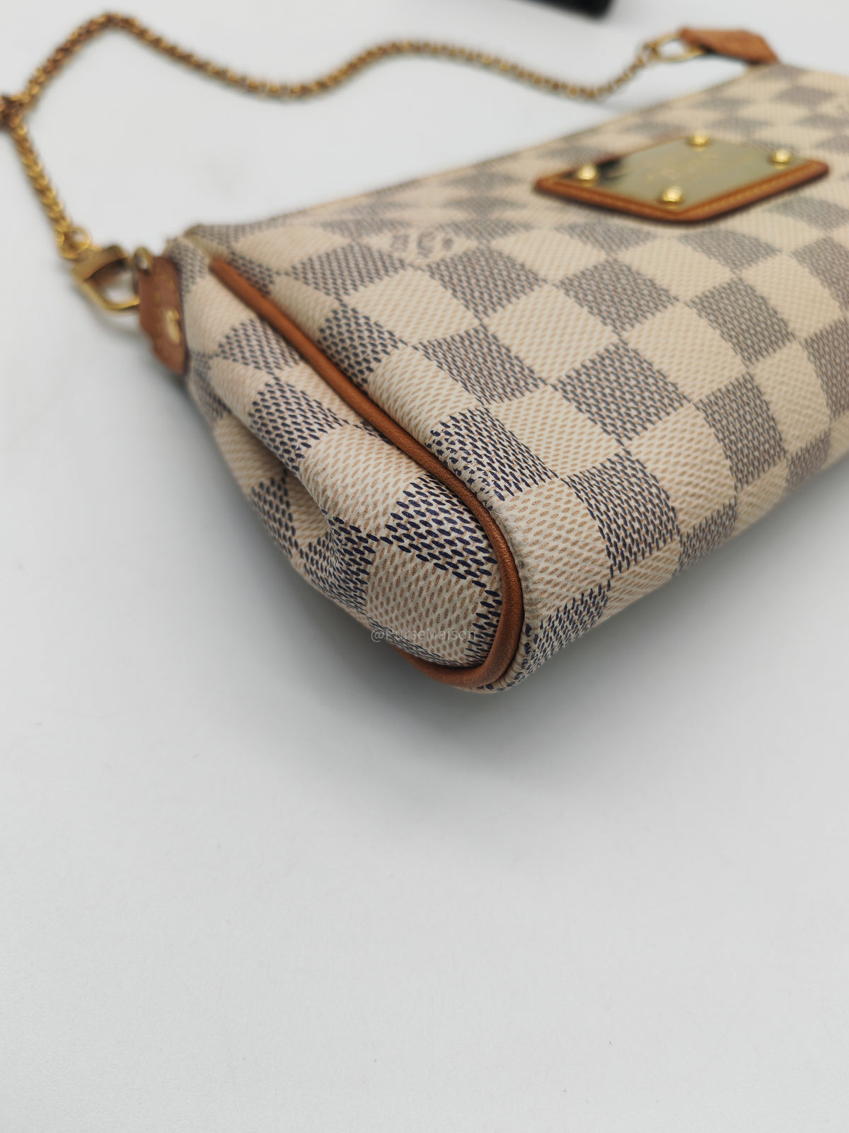 LV Damier Azur Eva Clutch Bag GHW