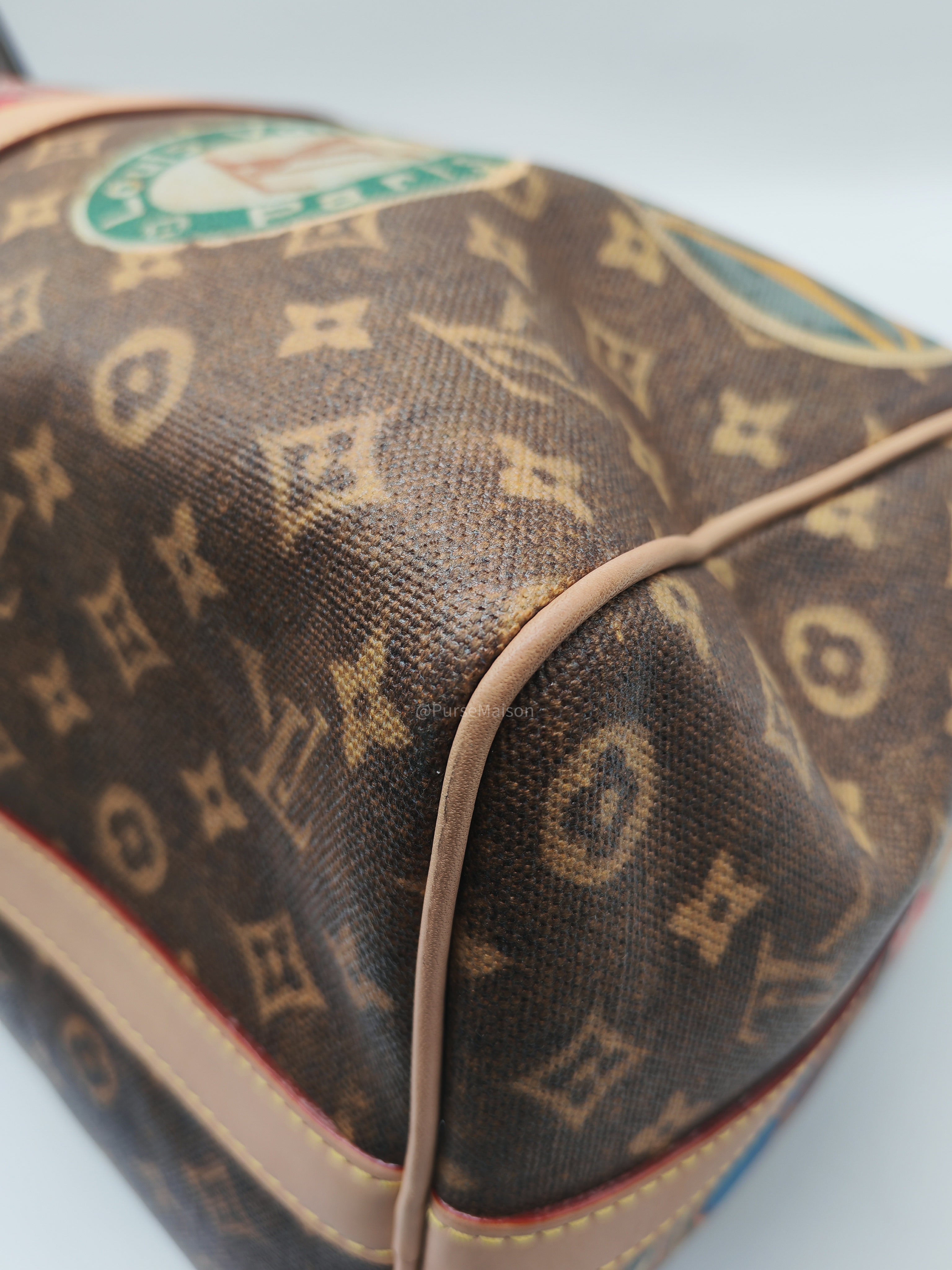 Louis Vuitton Keepall Bandouliere Flight Mode Collection in Monogram Canvas Cowhide Leather and Gold Hardware Microchip