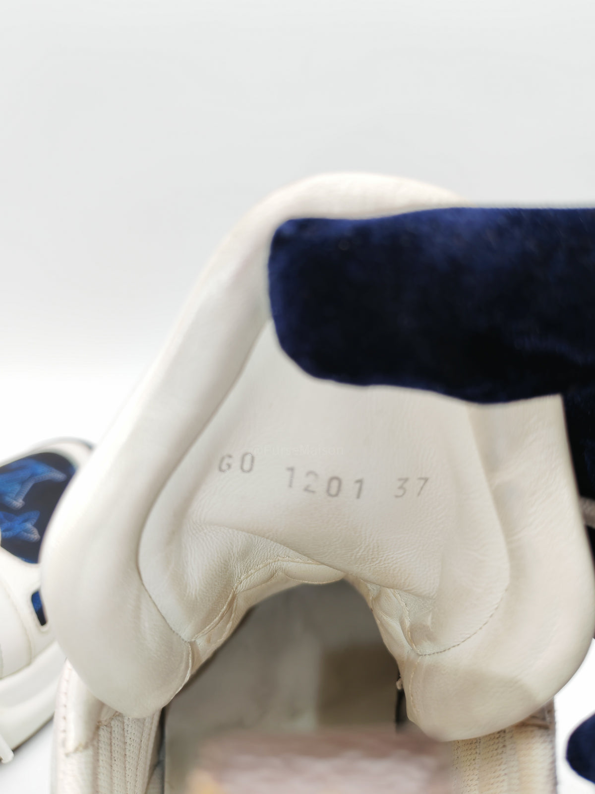 Louis Vuitton Monogram Archlight Sneakers in White and Navy Blue Size 37 EU (24cm)
