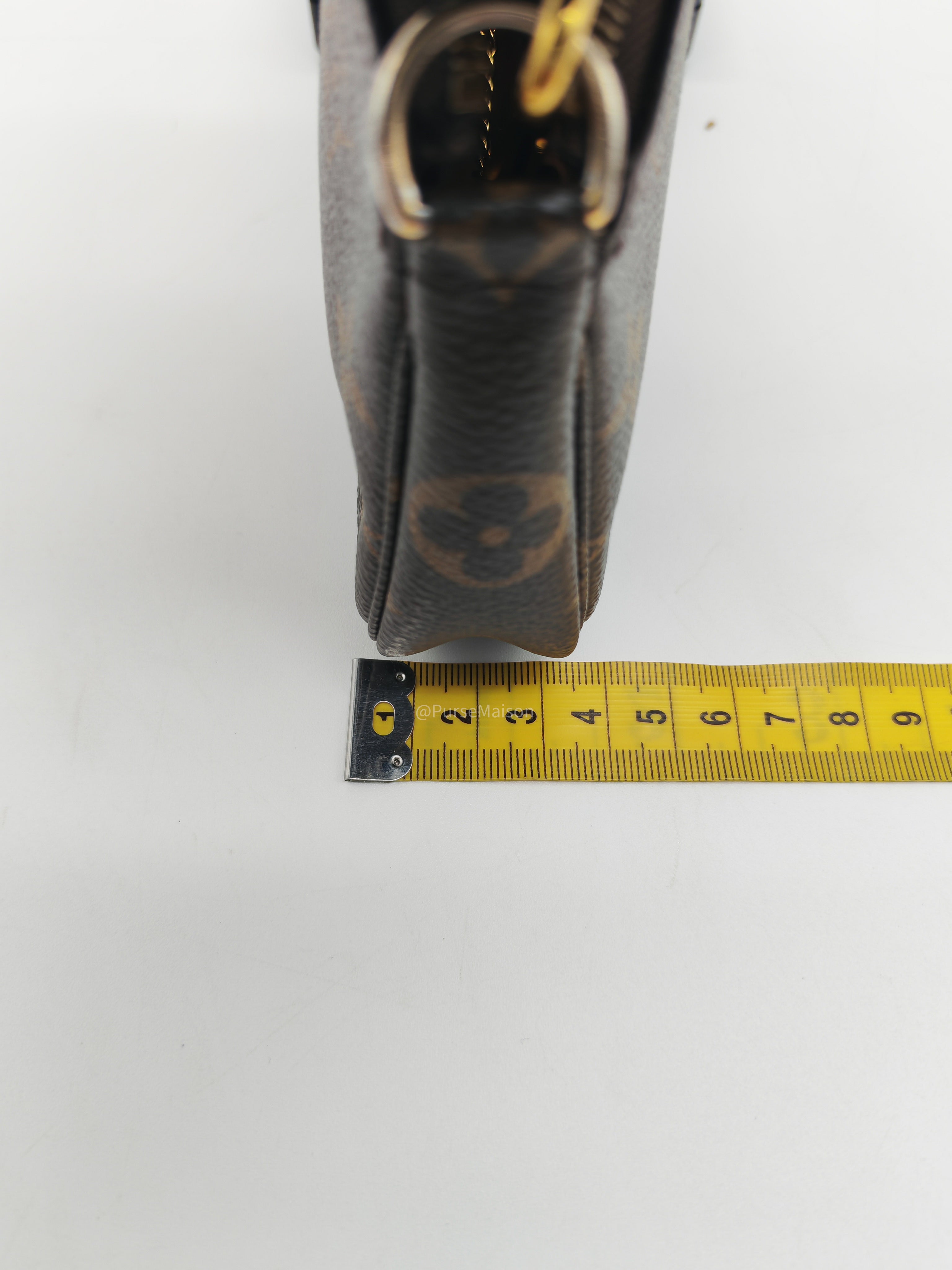Louis Vuitton Mini Pochette Accessories in Monogram Canvas (Datecode: SF4290)