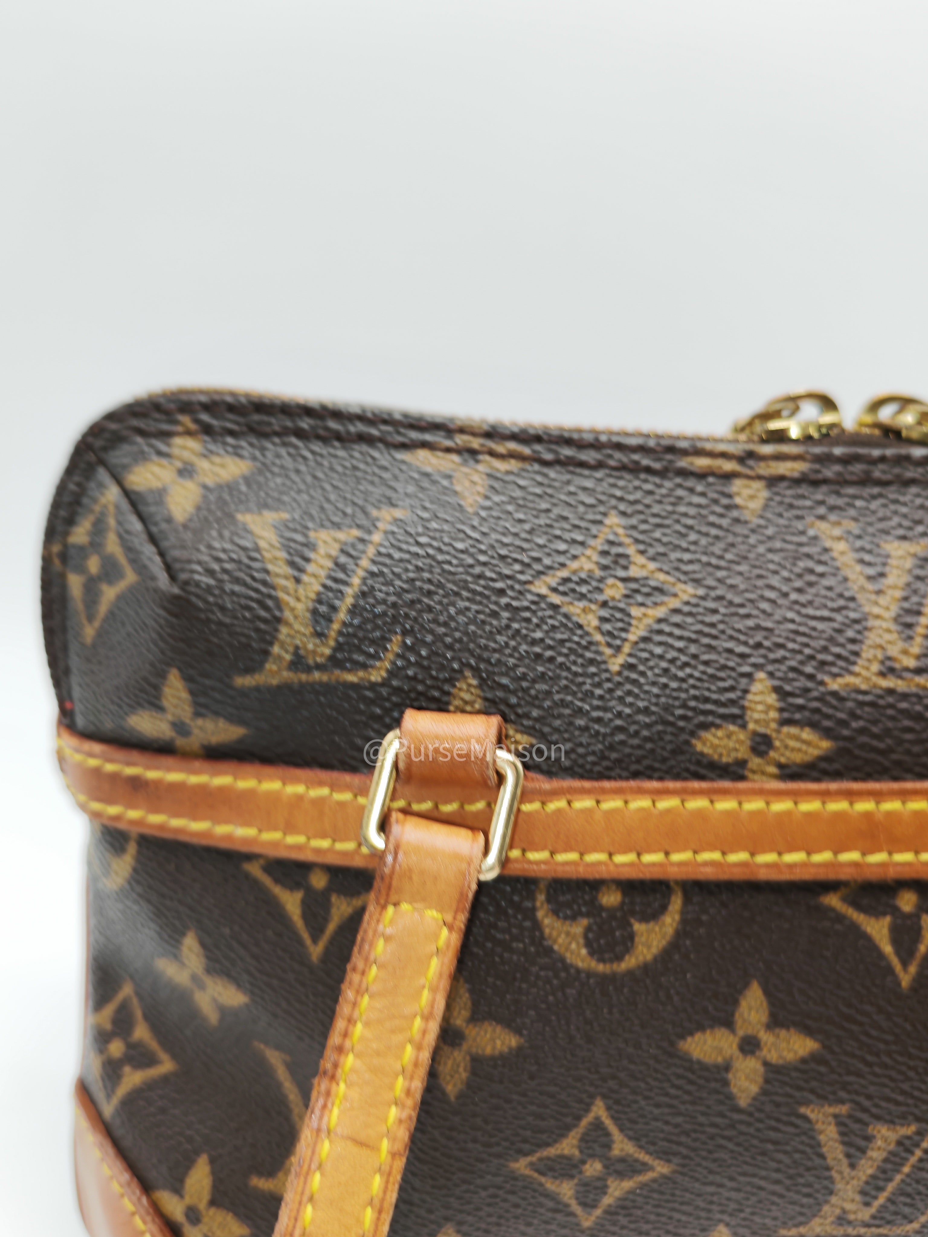 Louis Vuitton Coussin PM in Monogram Canvas (Date Code: VI0024)