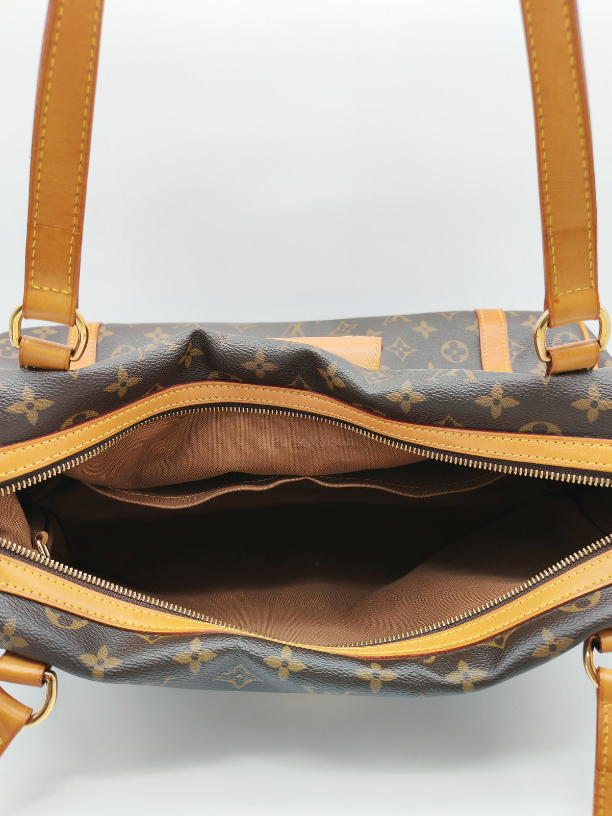 Louis Vuitton Stresa Bag GM in Monogram Canvas and Gold Hardware (Datecode: VI0130)