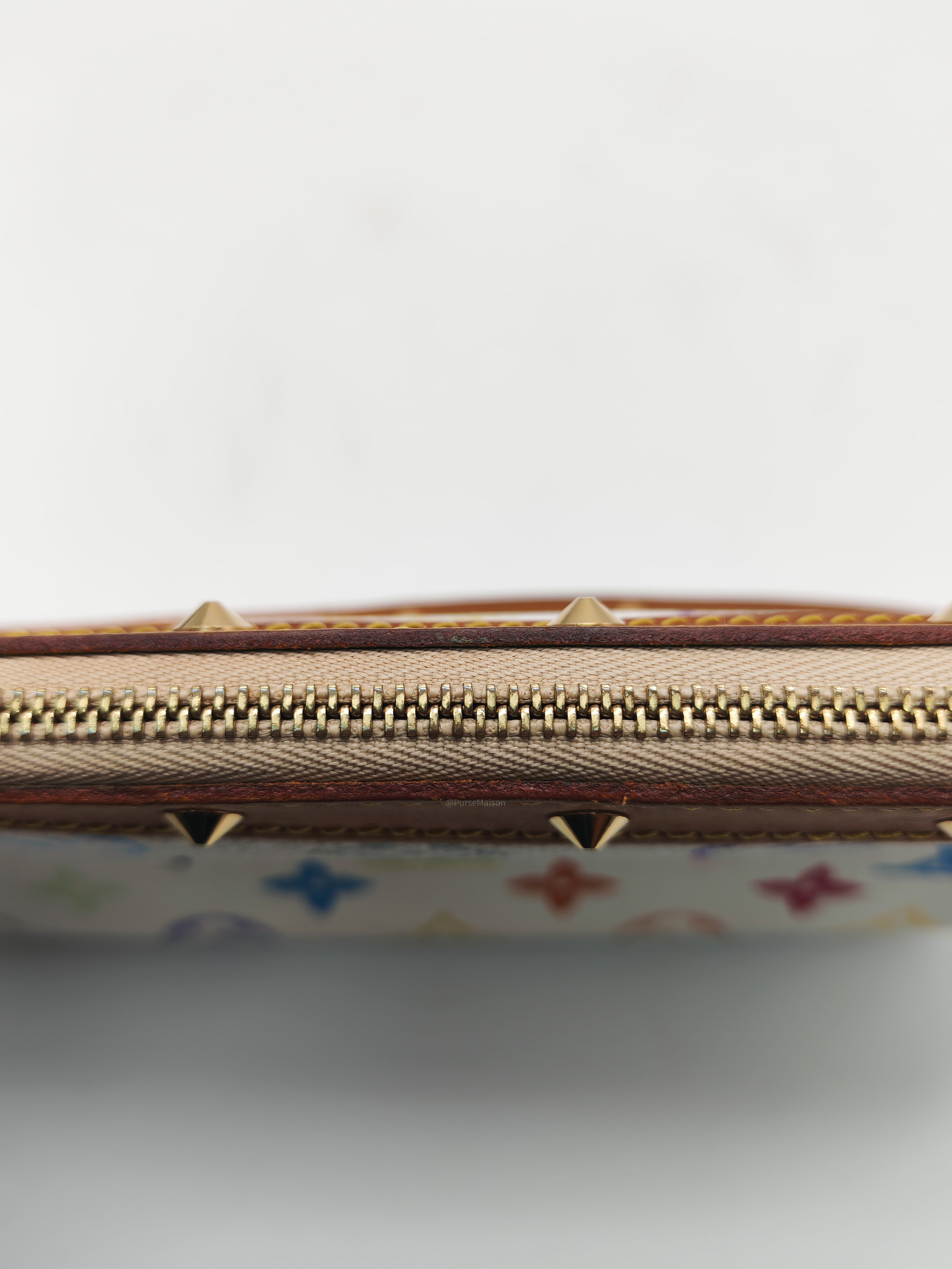 Louis Vuitton x Takashi Murakami Pochette Accessories in Vibrant Multicolored Monogram Canvas and Gold Hardware (Datecode: SL1003)