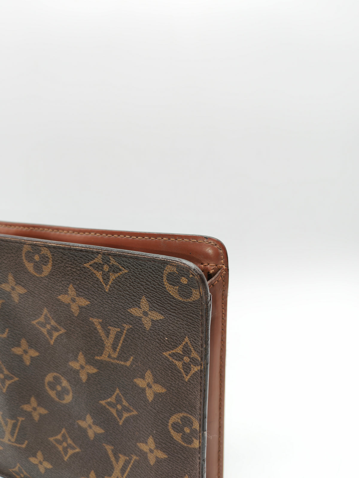 Louis Vuitton Pochette Homme Clutch in Monogram Canvas (Datecode: SL0915)